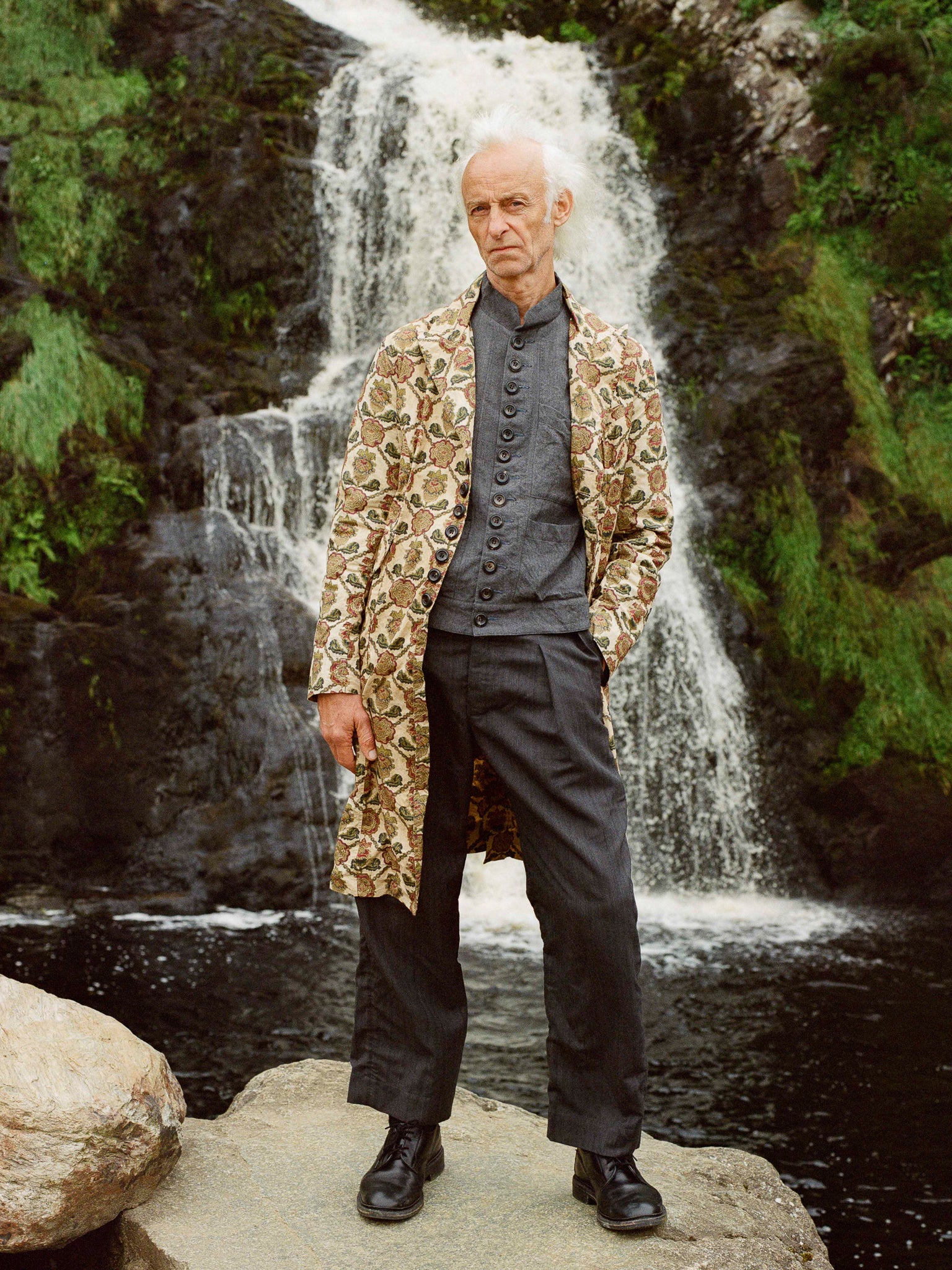 John Alexander Skelton Horace Cinch Coat in Tea/Flower - JOHN ALEXANDER SKELTON at Worthwhile - shop COAT