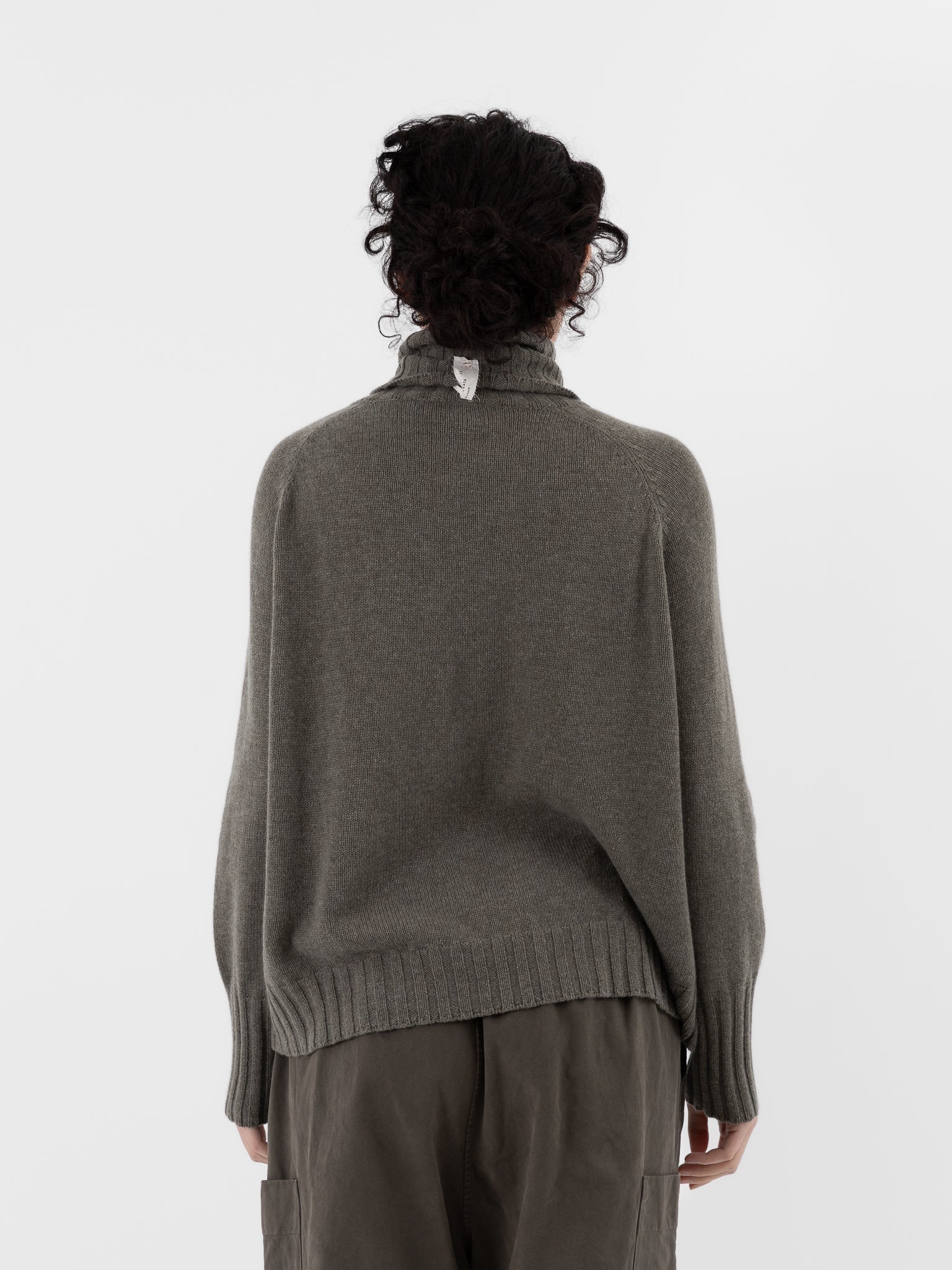 Album di Famiglia Dolcevita WS in Taupe - ALBUM DI FAMIGLIA at Worthwhile - shop SWEATER