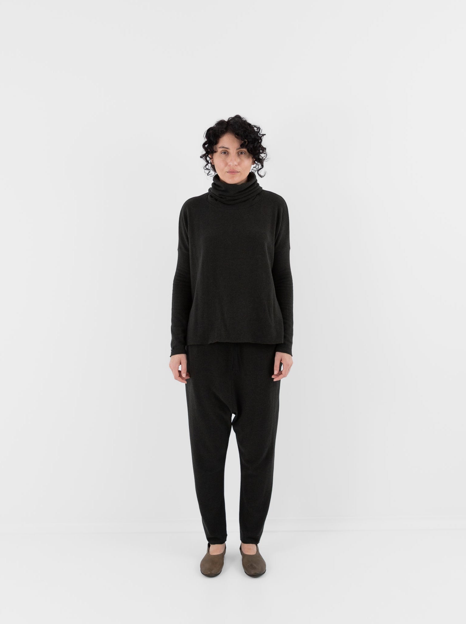 Album di Famiglia New Basic Pant JP in Forest - ALBUM DI FAMIGLIA at Worthwhile - shop TOP