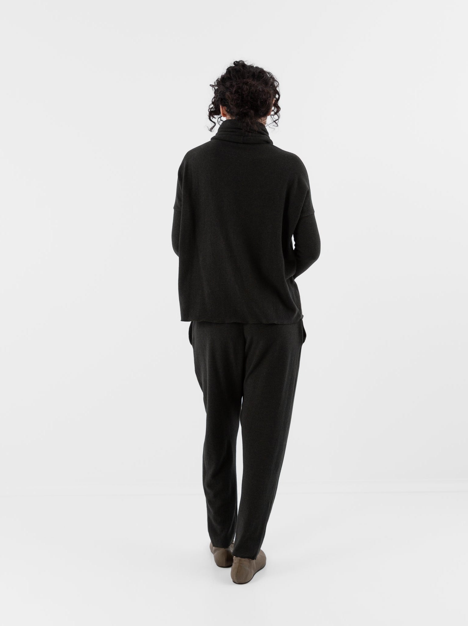 Album di Famiglia New Basic Pant JP in Forest - ALBUM DI FAMIGLIA at Worthwhile - shop TOP