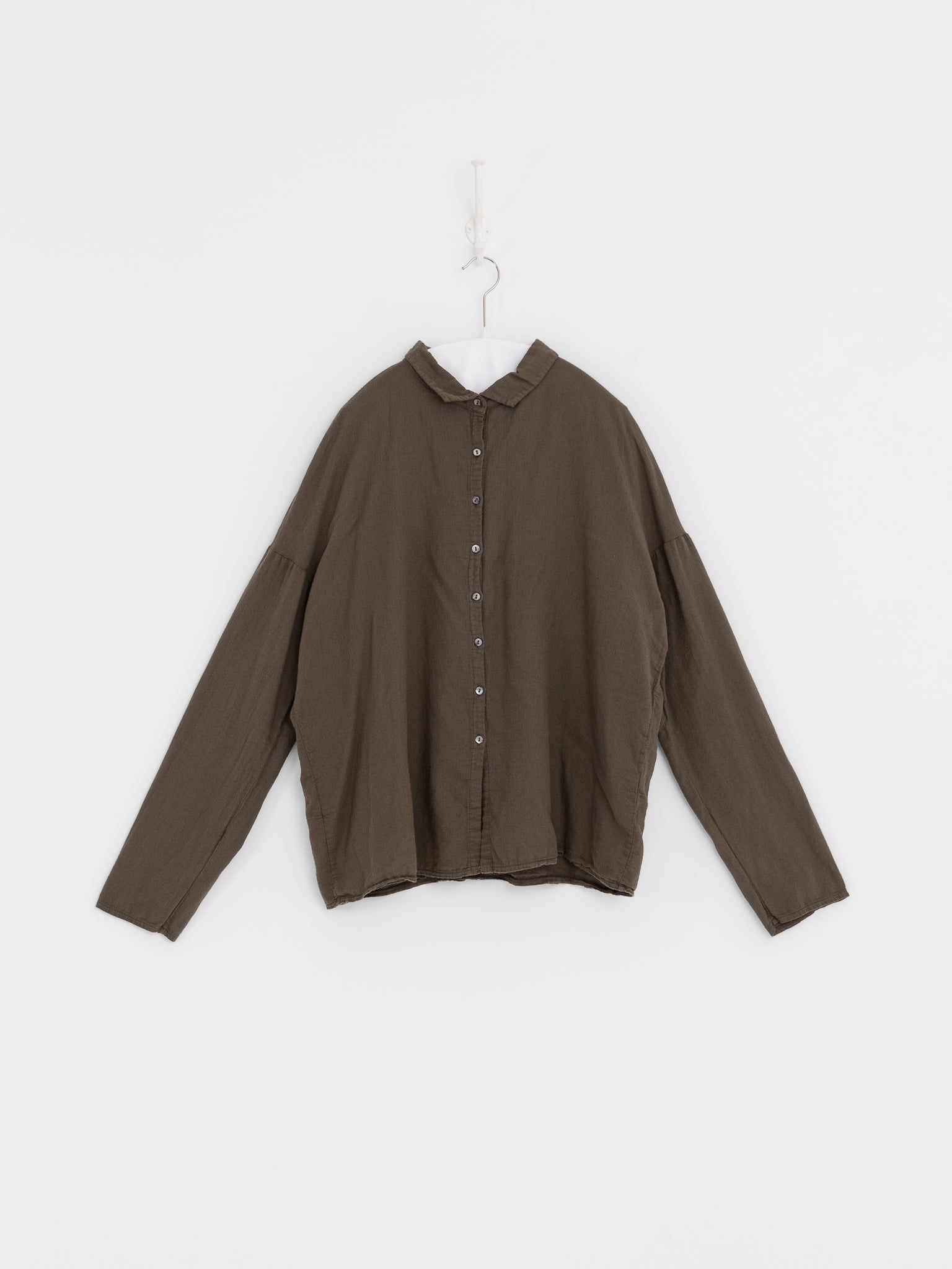 Album di Famiglia Short Collar Shirt LWC in Taupe - ALBUM DI FAMIGLIA at Worthwhile - shop TOP