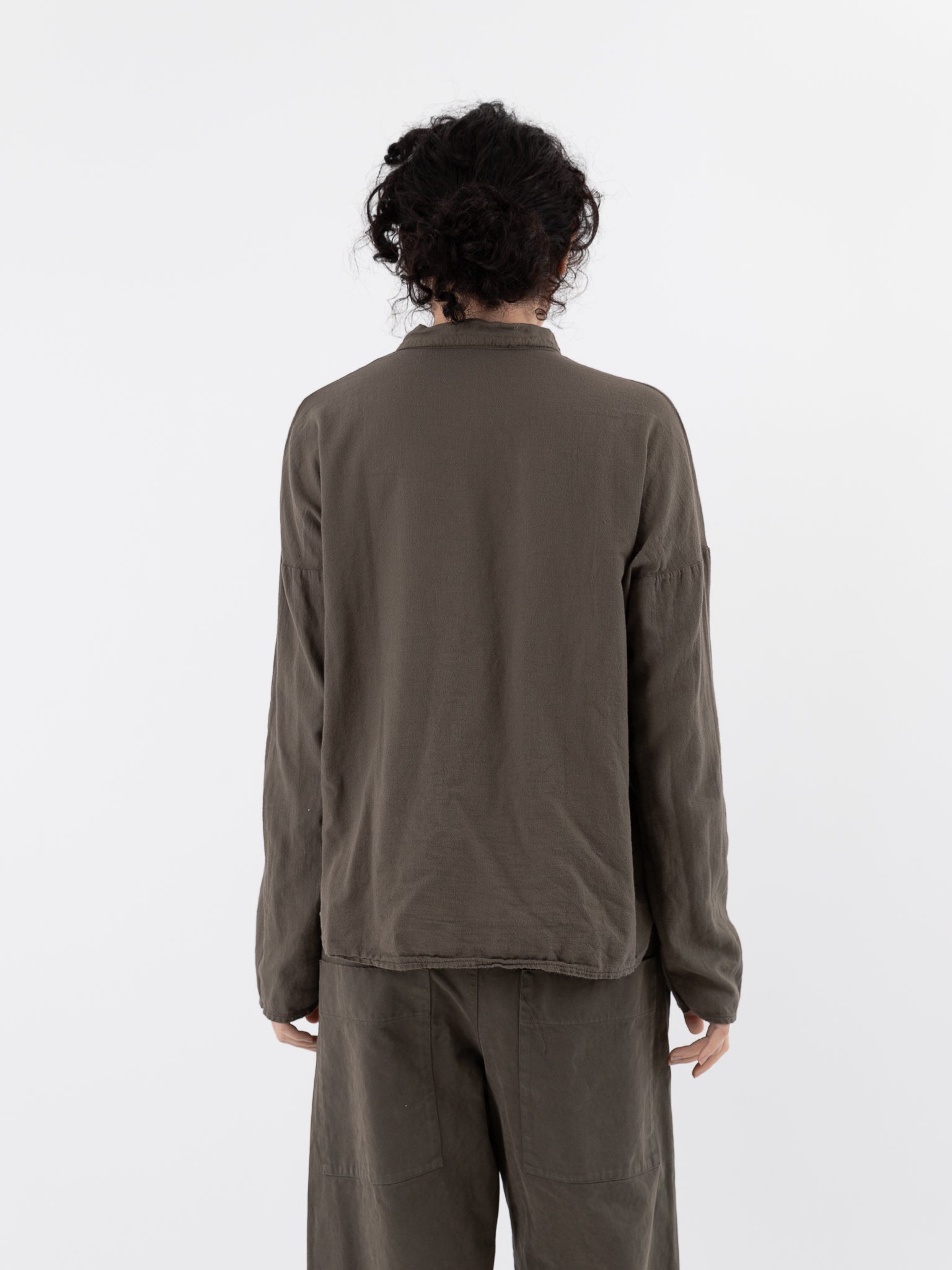 Album di Famiglia Short Collar Shirt LWC in Taupe - ALBUM DI FAMIGLIA at Worthwhile - shop TOP