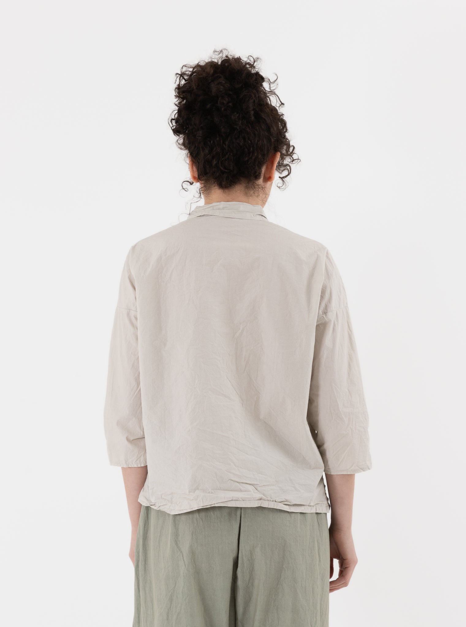 Album di Famiglia Short Collar Shirt in Pebble TC - ALBUM DI FAMIGLIA at Worthwhile - shop TOP