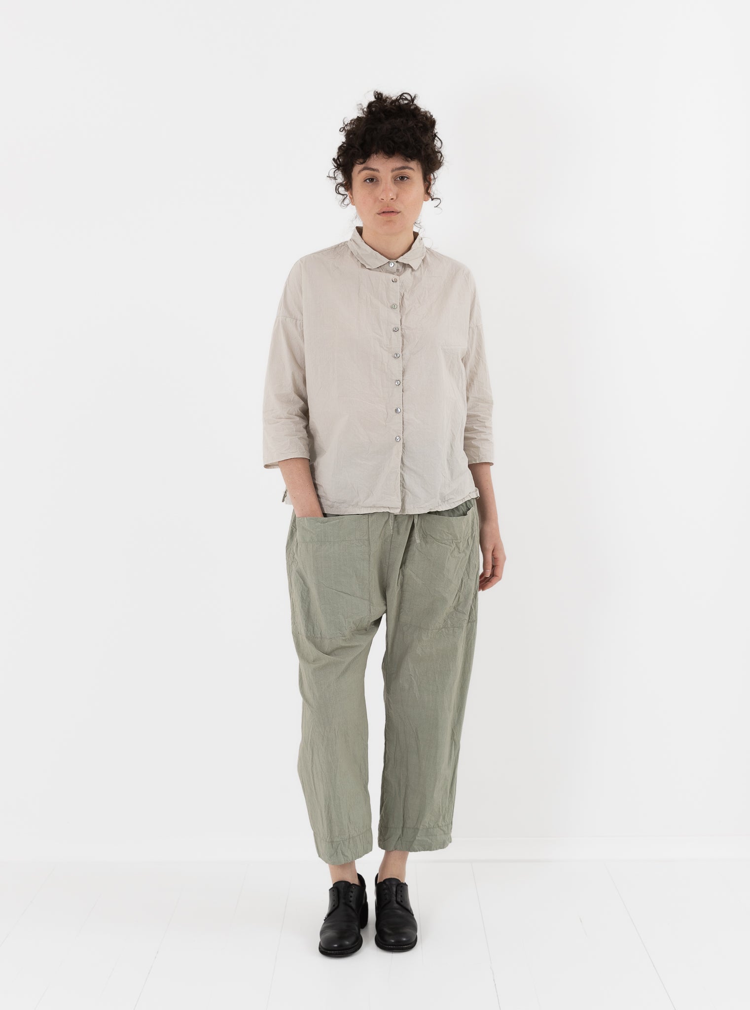 Album di Famiglia Short Collar Shirt in Pebble TC - ALBUM DI FAMIGLIA at Worthwhile - shop TOP