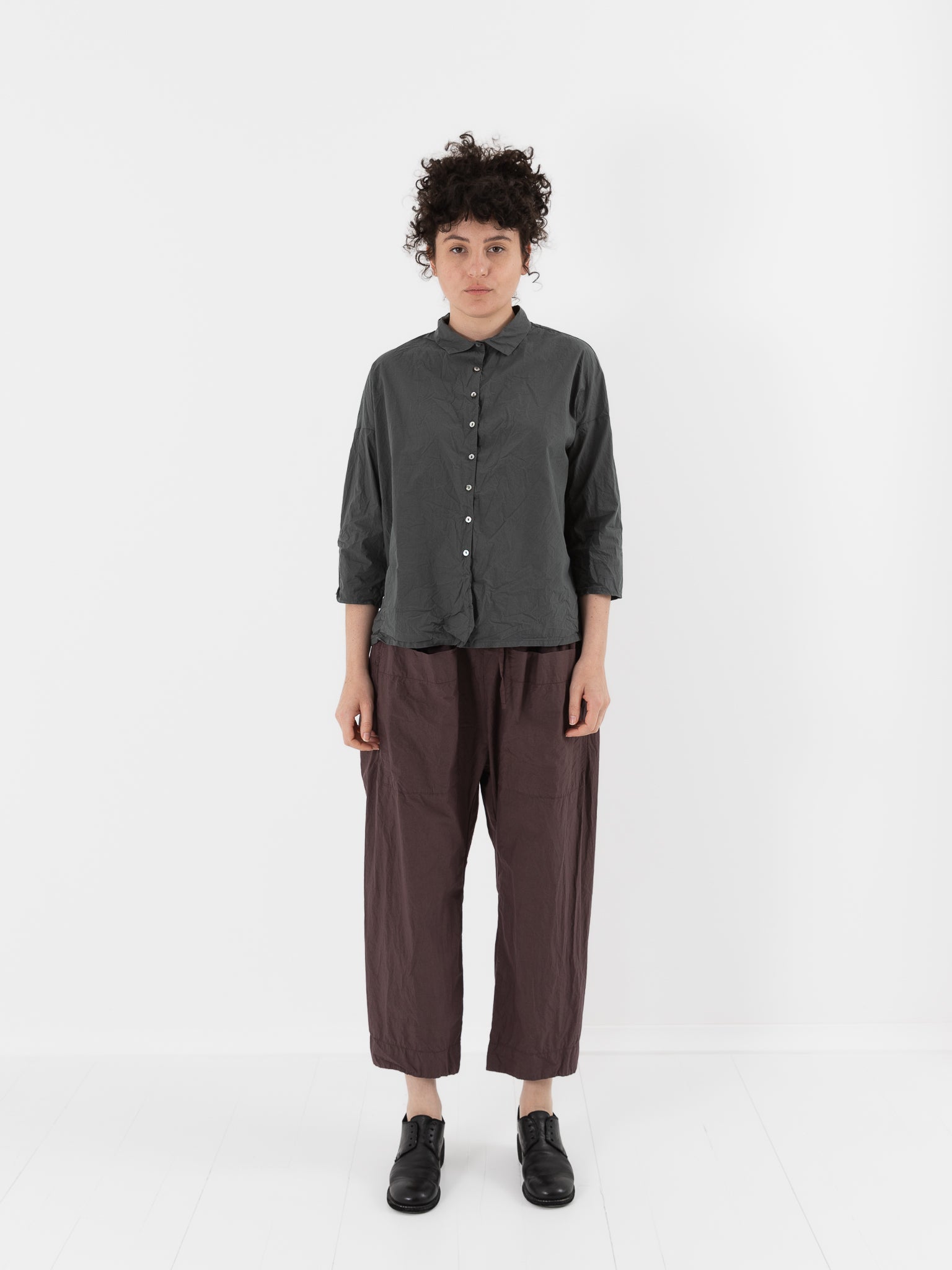Album di Famiglia Short Collar Shirt in Thyme TC - ALBUM DI FAMIGLIA at Worthwhile - shop TOP
