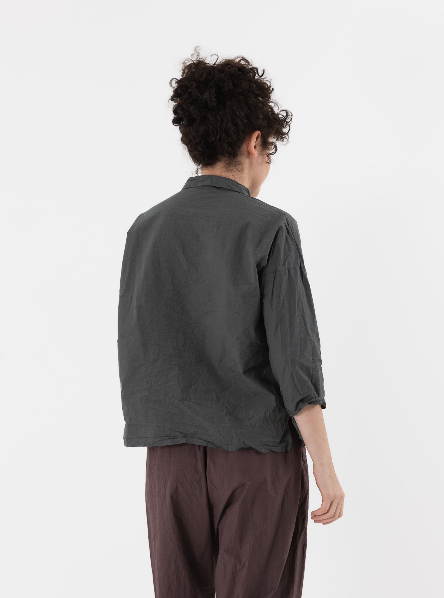 Album di Famiglia Short Collar Shirt in Thyme TC - ALBUM DI FAMIGLIA at Worthwhile - shop TOP