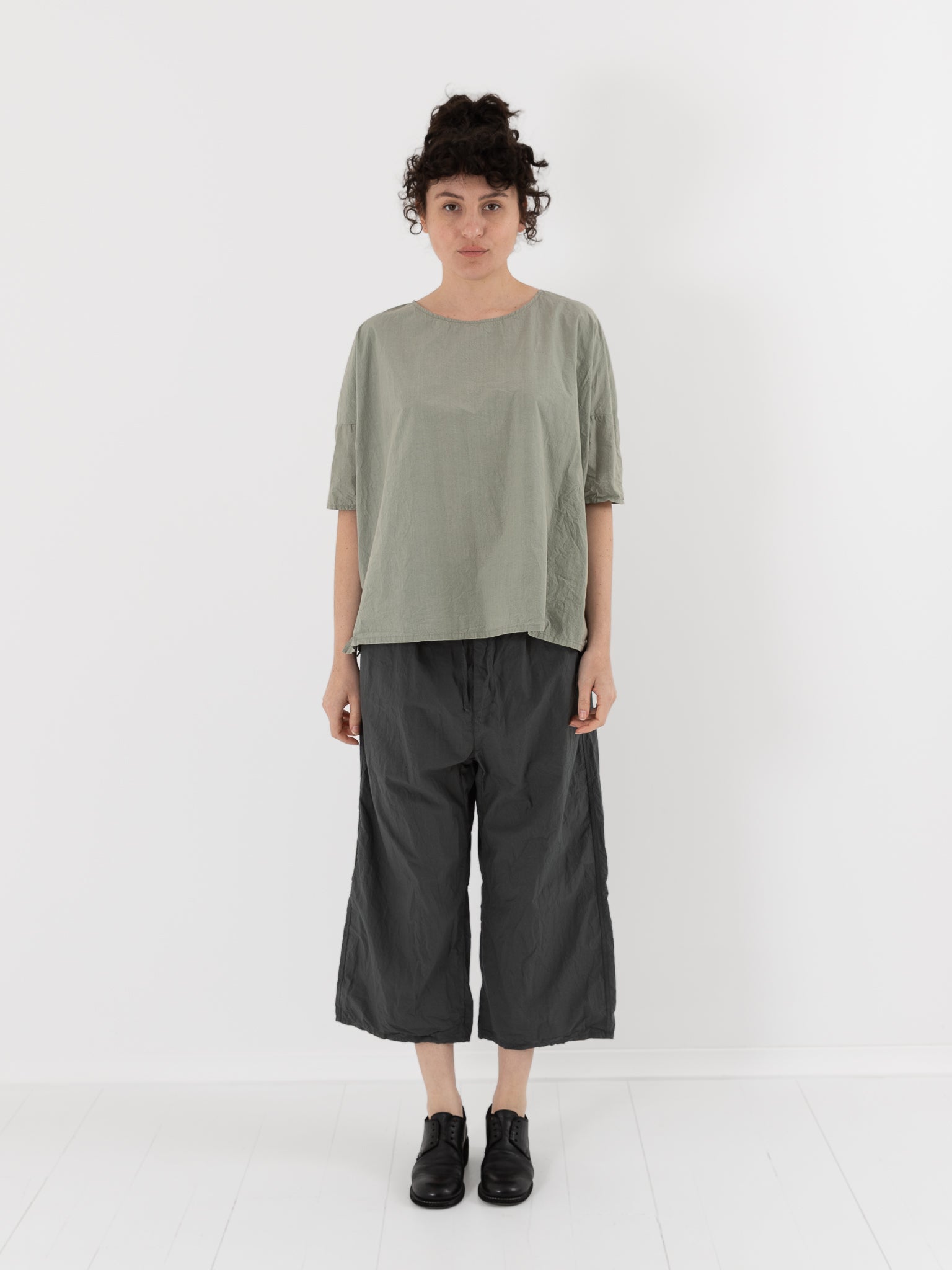 Album di Famiglia Simple Tee Shirt in Sage TC - ALBUM DI FAMIGLIA at Worthwhile - shop TOP