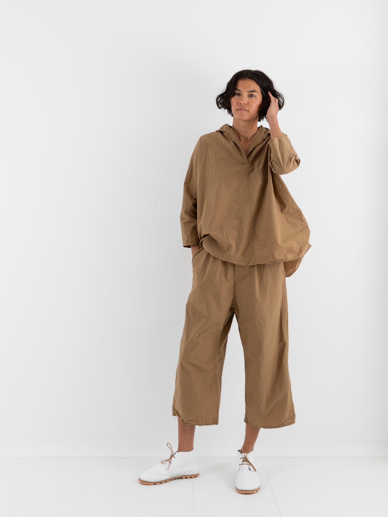 Album Di Famiglia Wide & Short Trousers in Gold TC - ALBUM DI FAMIGLIA at Worthwhile - shop PANT