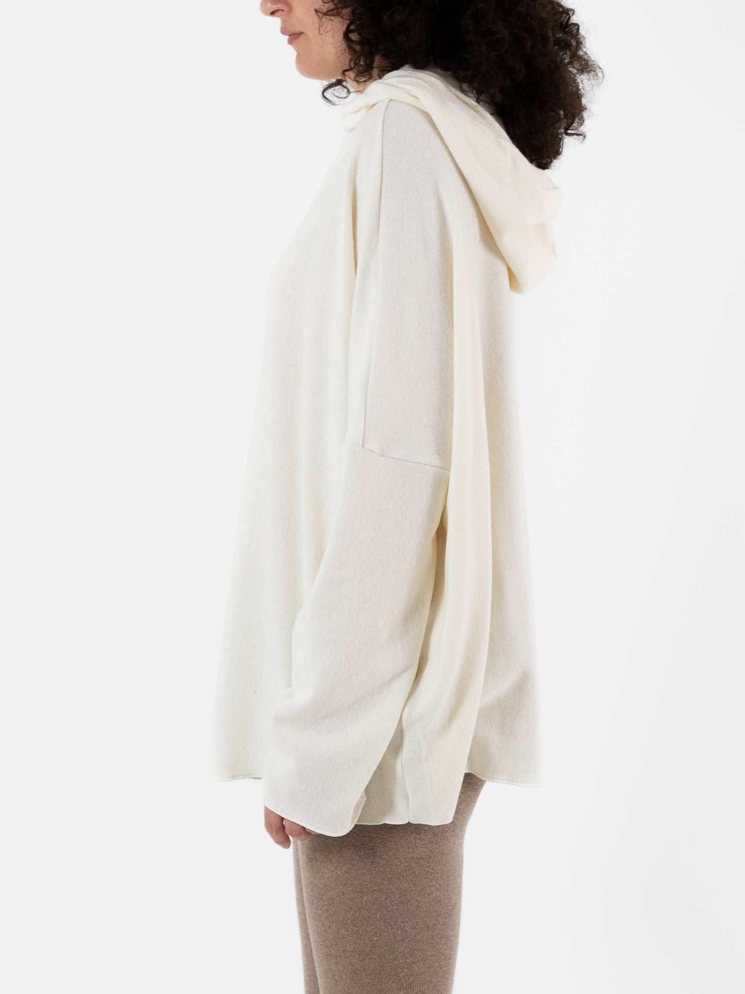 Album Di Famiglia Big Big Hoodie in Milk JP - ALBUM DI FAMIGLIA at Worthwhile - shop TOP
