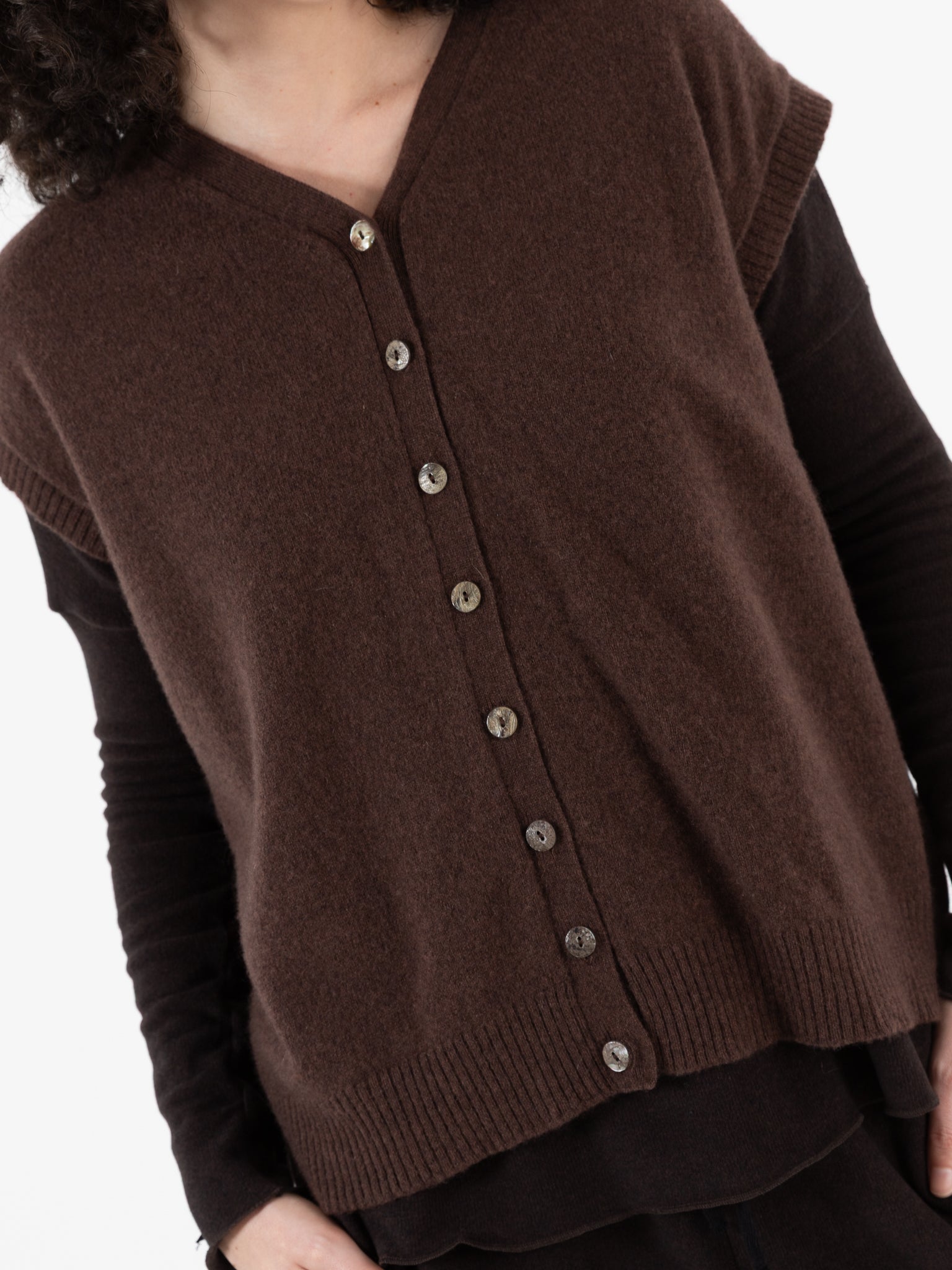 Album Di Famiglia Cashmere Open Vest in Chestnut - ALBUM DI FAMIGLIA at Worthwhile - shop VEST
