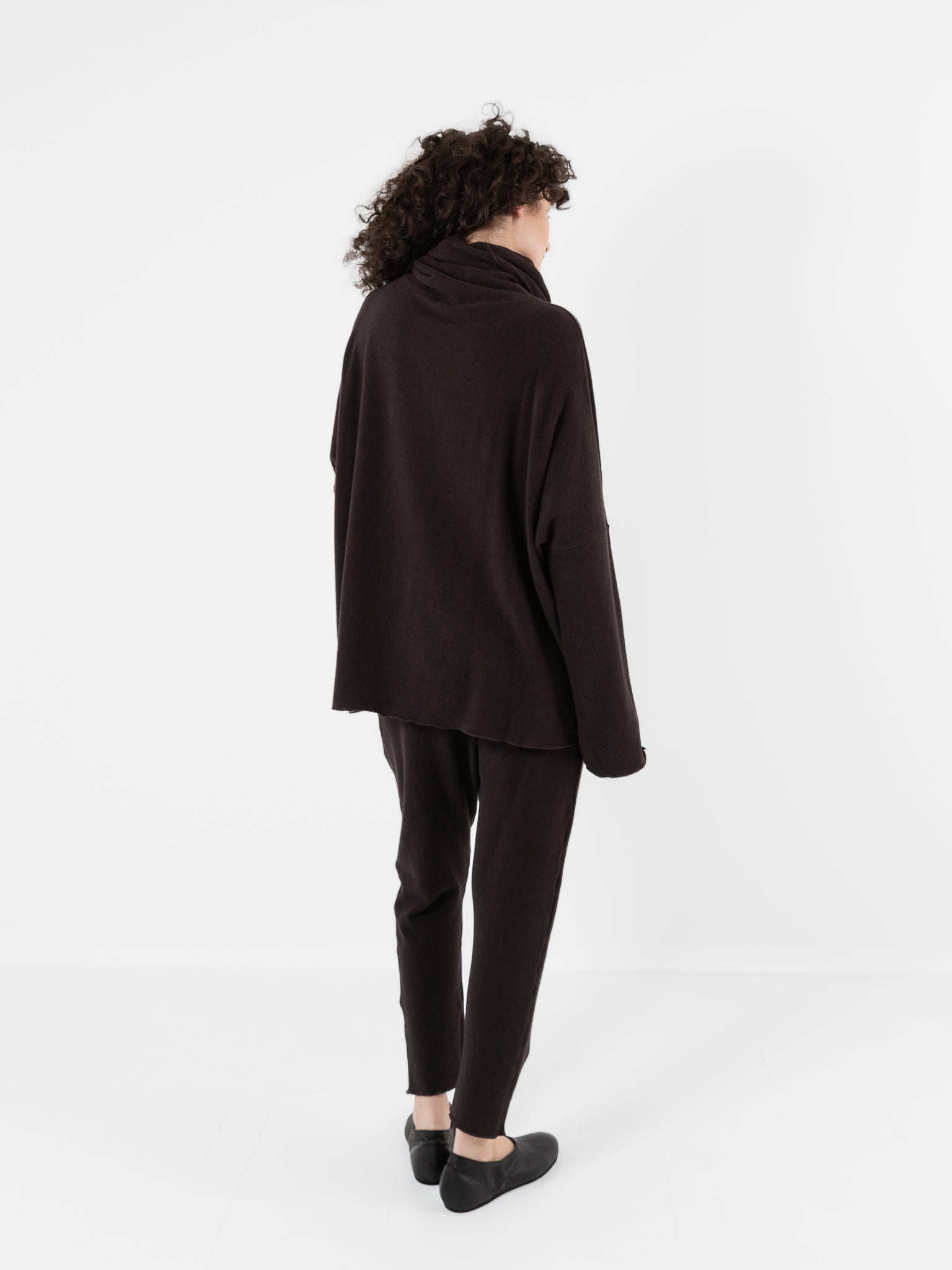 Album Di Famiglia Big Big Turtleneck in Chocolate JP - ALBUM DI FAMIGLIA at Worthwhile - shop TOP