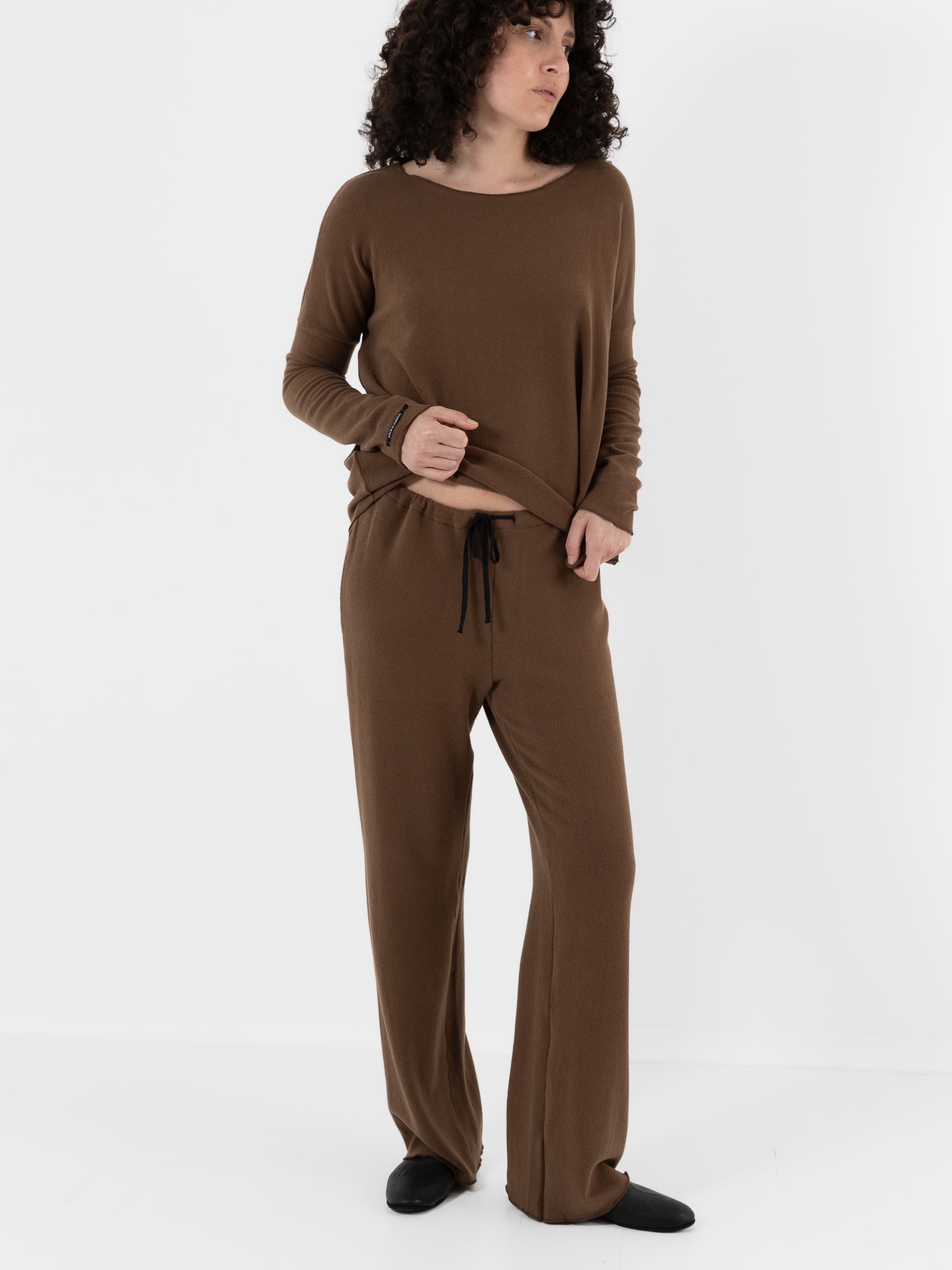 Album Di Famiglia Basic Trousers in Chestnut JP - ALBUM DI FAMIGLIA at Worthwhile - shop PANT