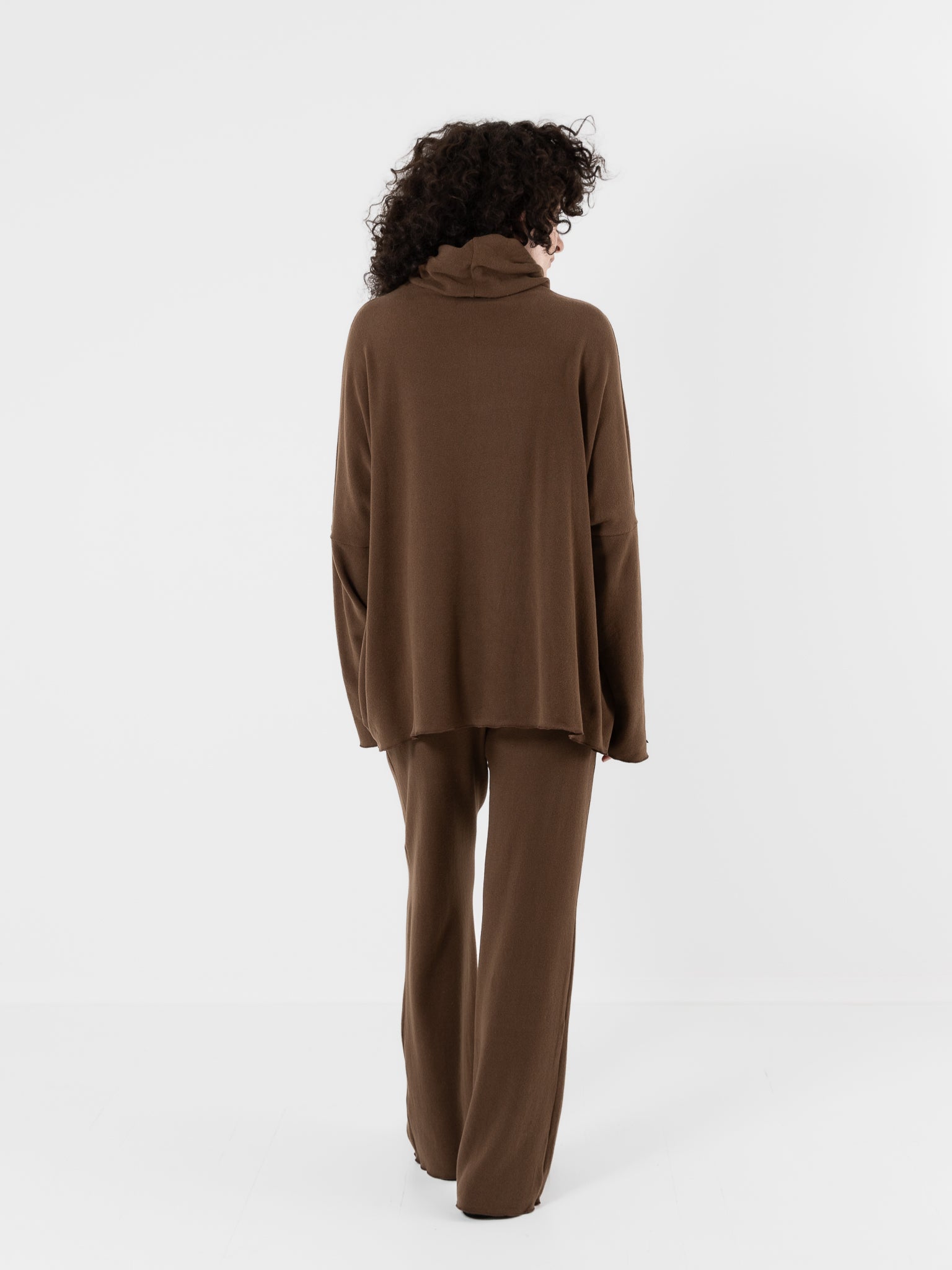 Album Di Famiglia Big Big Turtleneck in Chestnut JP - ALBUM DI FAMIGLIA at Worthwhile - shop TOP