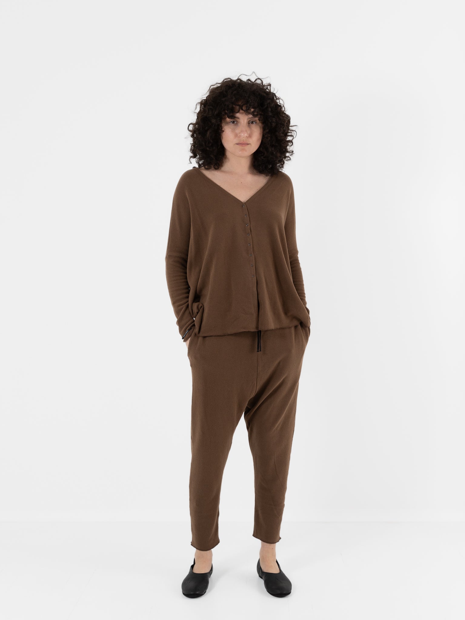 Album Di Famiglia New Basic Pant In Chestnut JP - ALBUM DI FAMIGLIA at Worthwhile - shop PANT