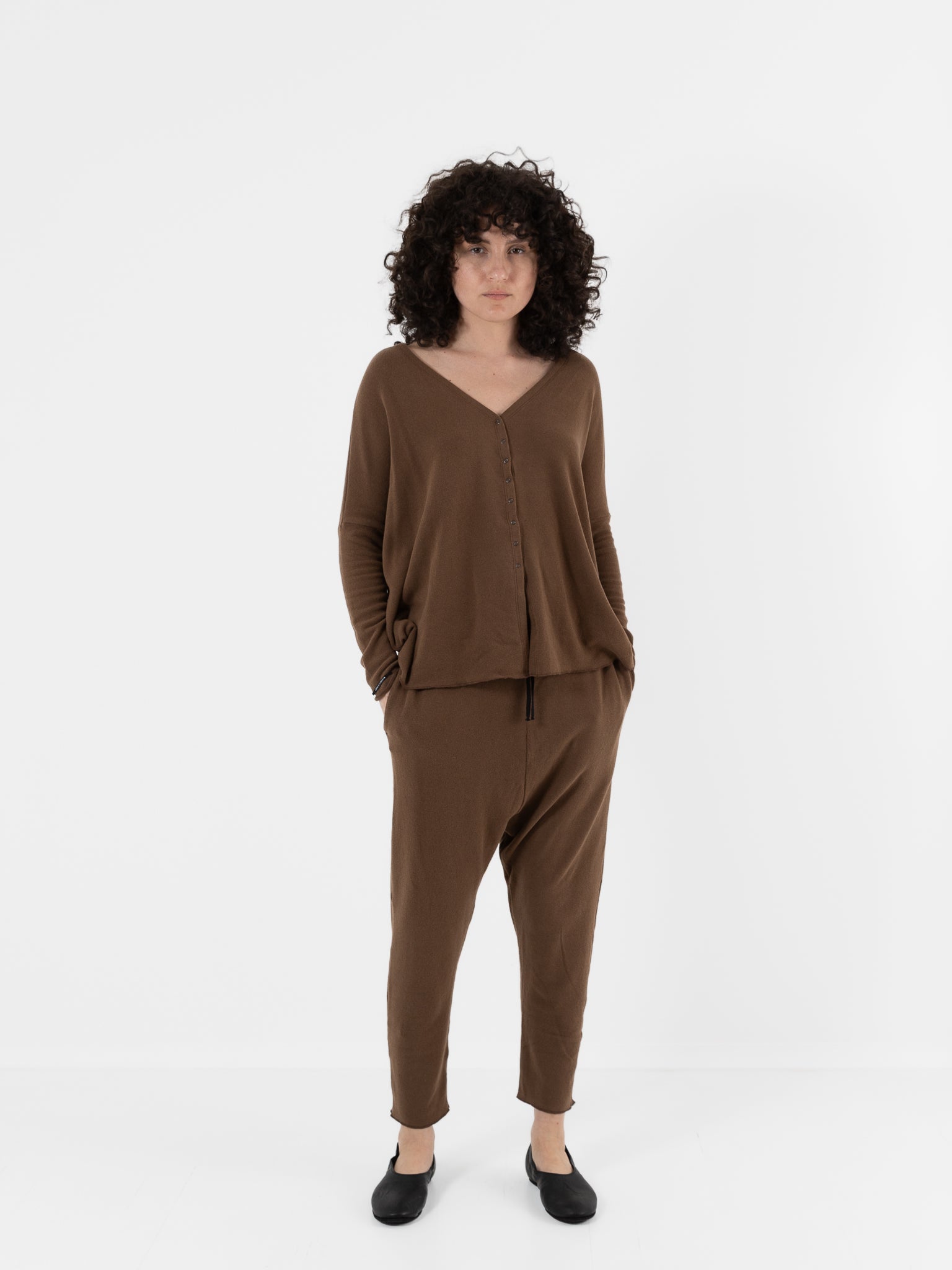 Album Di Famiglia New Basic Pant In Chestnut JP - ALBUM DI FAMIGLIA at Worthwhile - shop PANT