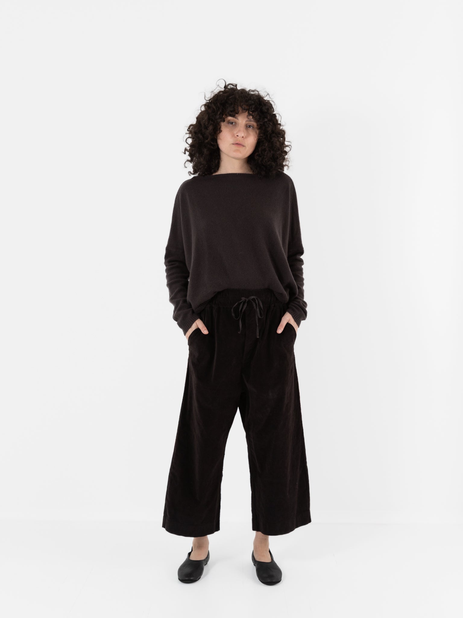 Album di Famiglia Velvet Wide & Short Trousers in Chocolate - ALBUM DI FAMIGLIA at Worthwhile - shop PANT