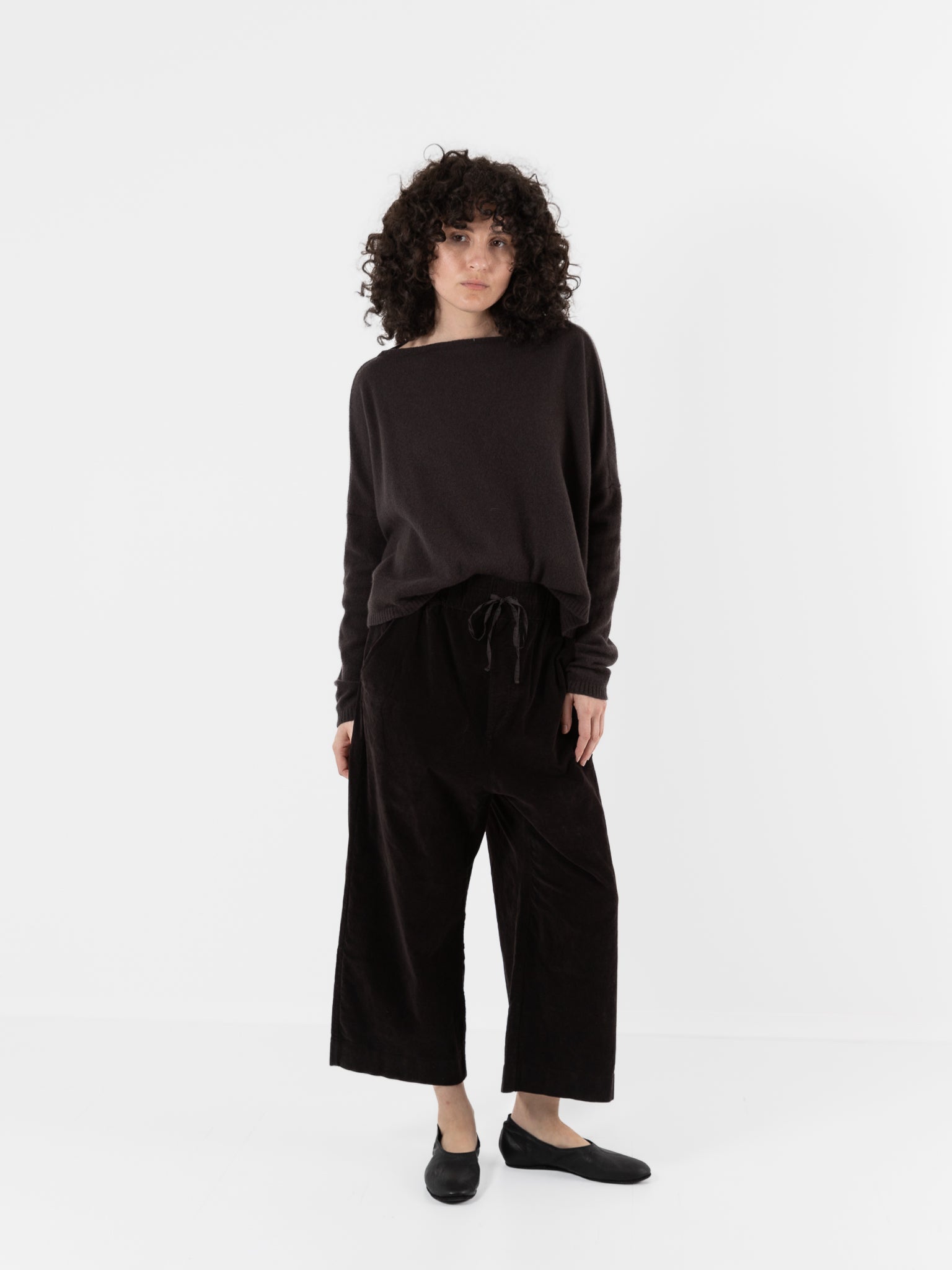 Album di Famiglia Velvet Wide & Short Trousers in Chocolate - ALBUM DI FAMIGLIA at Worthwhile - shop PANT