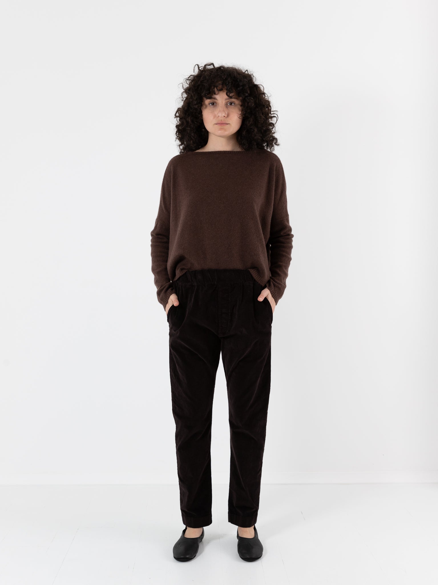 Album Di Famiglia Velvet Slim Trousers in Chocolate - ALBUM DI FAMIGLIA at Worthwhile - shop PANT