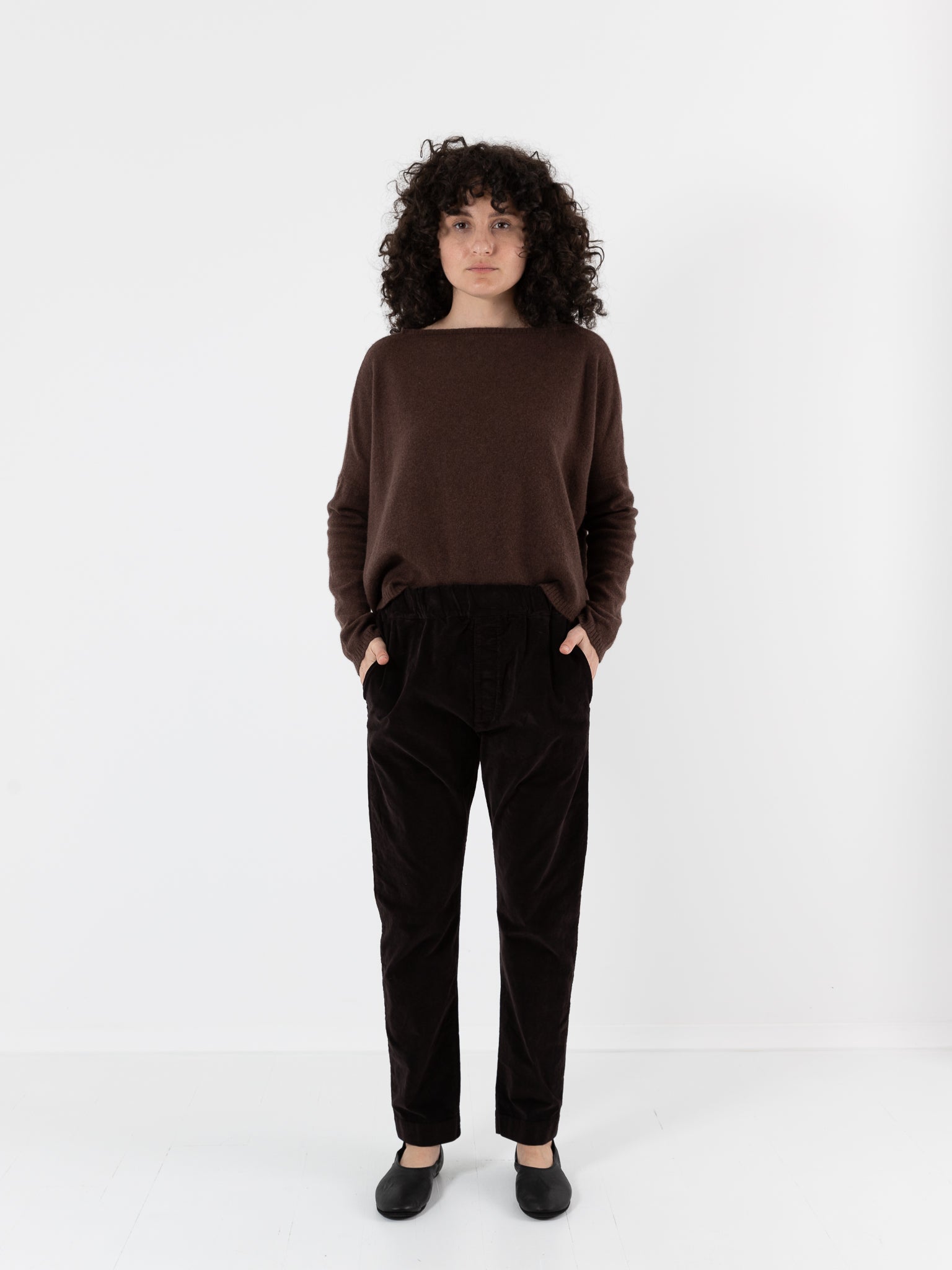 Album Di Famiglia Velvet Slim Trousers in Chocolate - ALBUM DI FAMIGLIA at Worthwhile - shop PANT