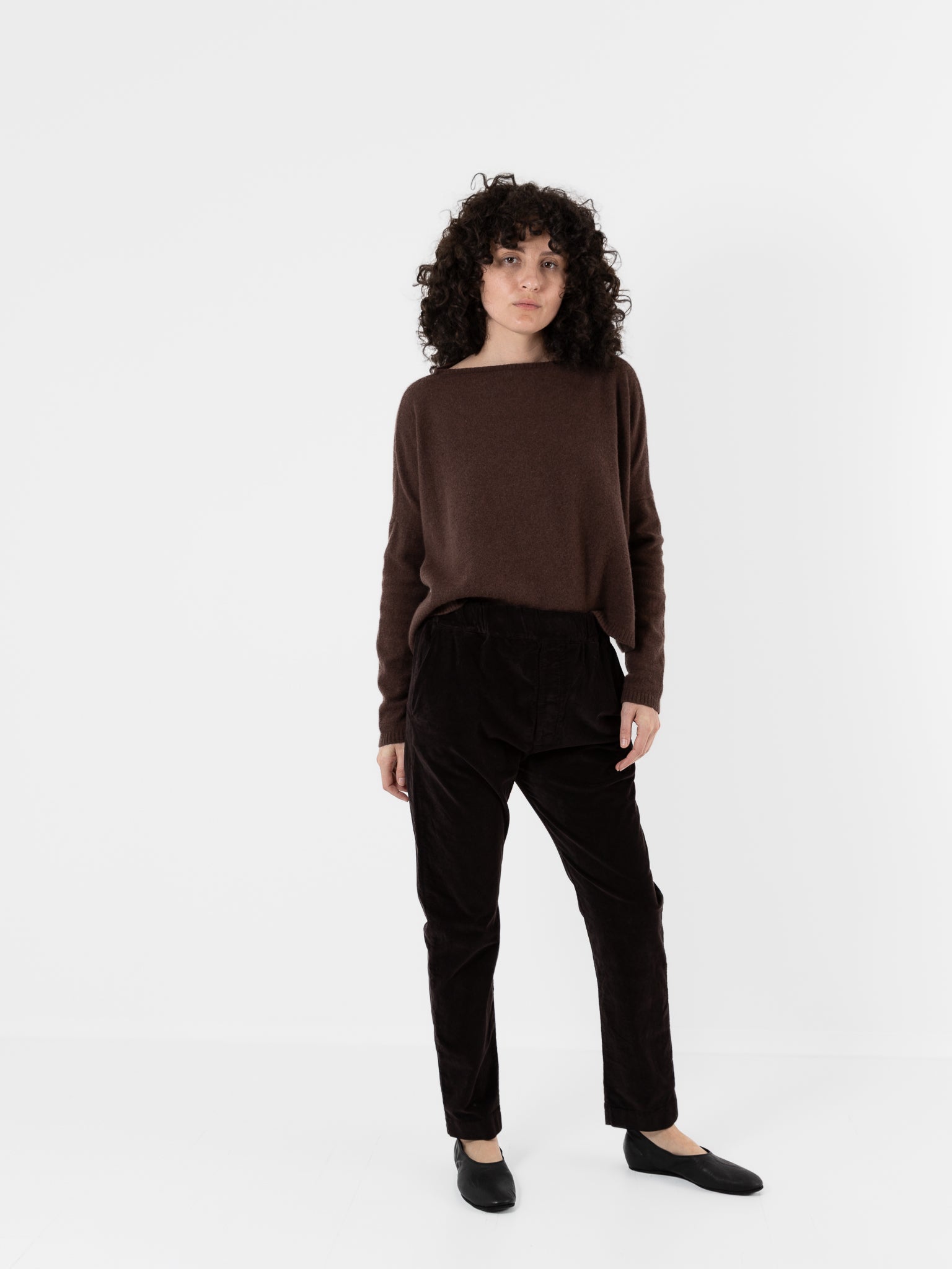 Album Di Famiglia Velvet Slim Trousers in Chocolate - ALBUM DI FAMIGLIA at Worthwhile - shop PANT