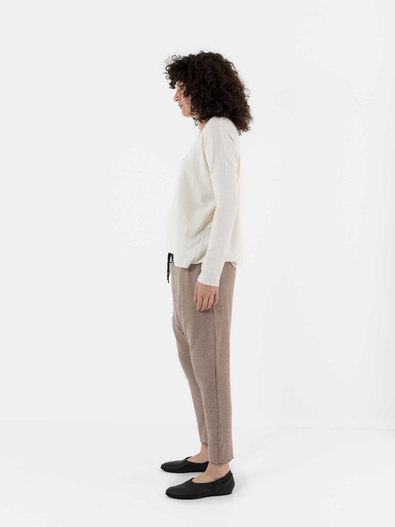 Album Di Famiglia New Basic Pant In Marron Glace JP - ALBUM DI FAMIGLIA at Worthwhile - shop PANT