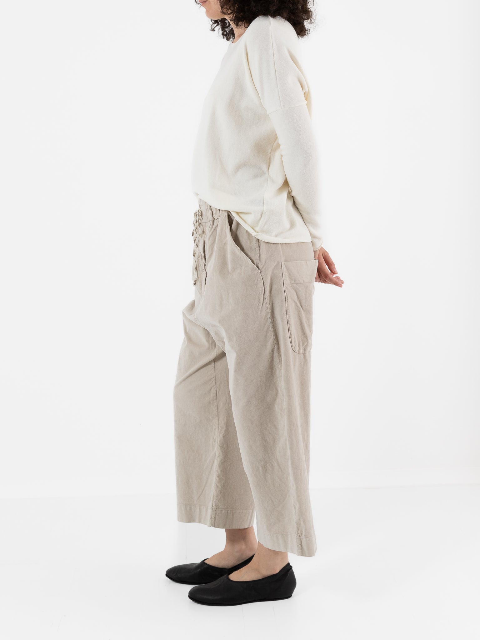 Album di Famiglia Velvet Wide & Short Trousers in Oatmeal - ALBUM DI FAMIGLIA at Worthwhile - shop PANT