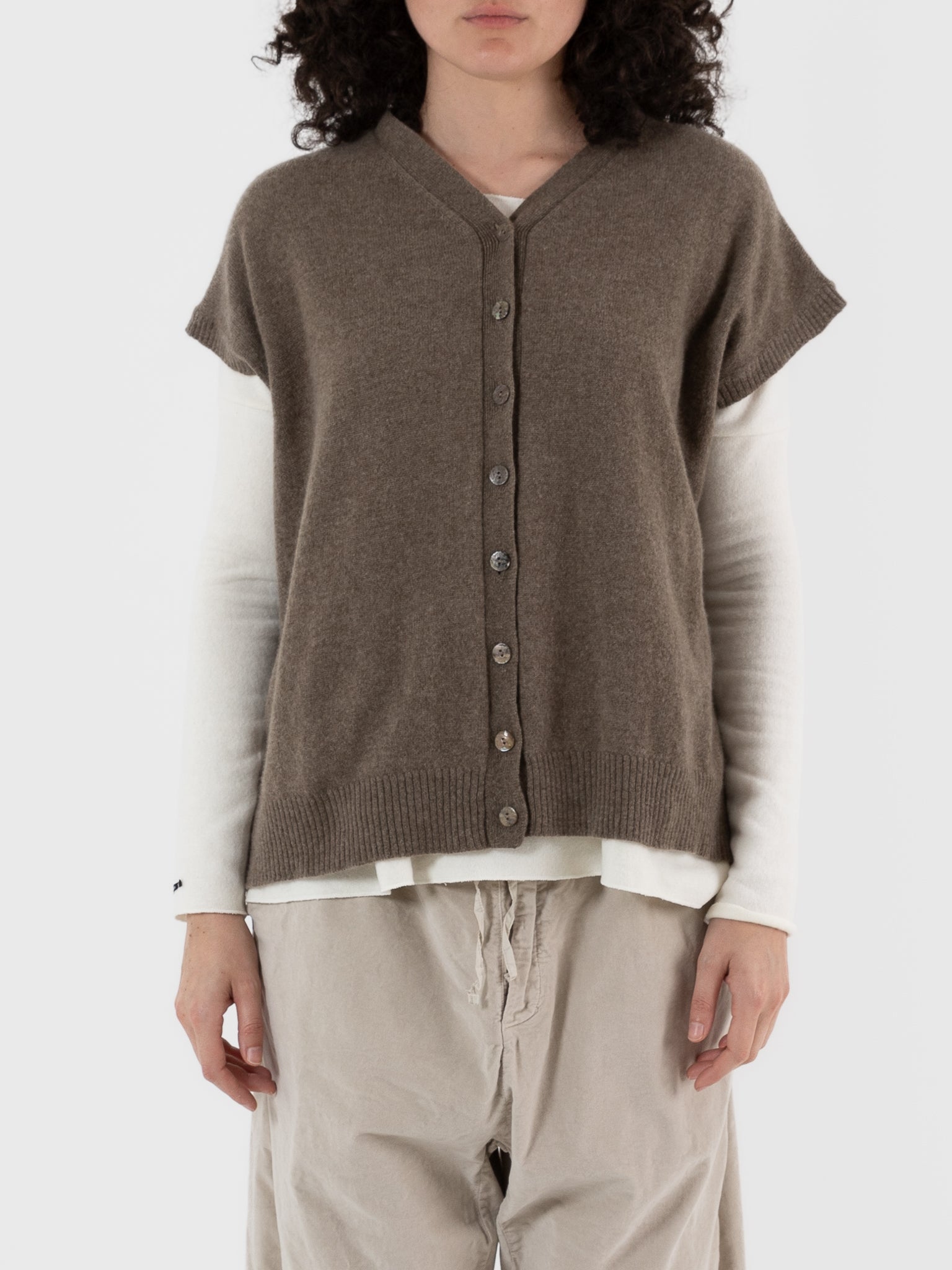 Album Di Famiglia Cashmere Open Vest in Marron Glace - ALBUM DI FAMIGLIA at Worthwhile - shop VEST