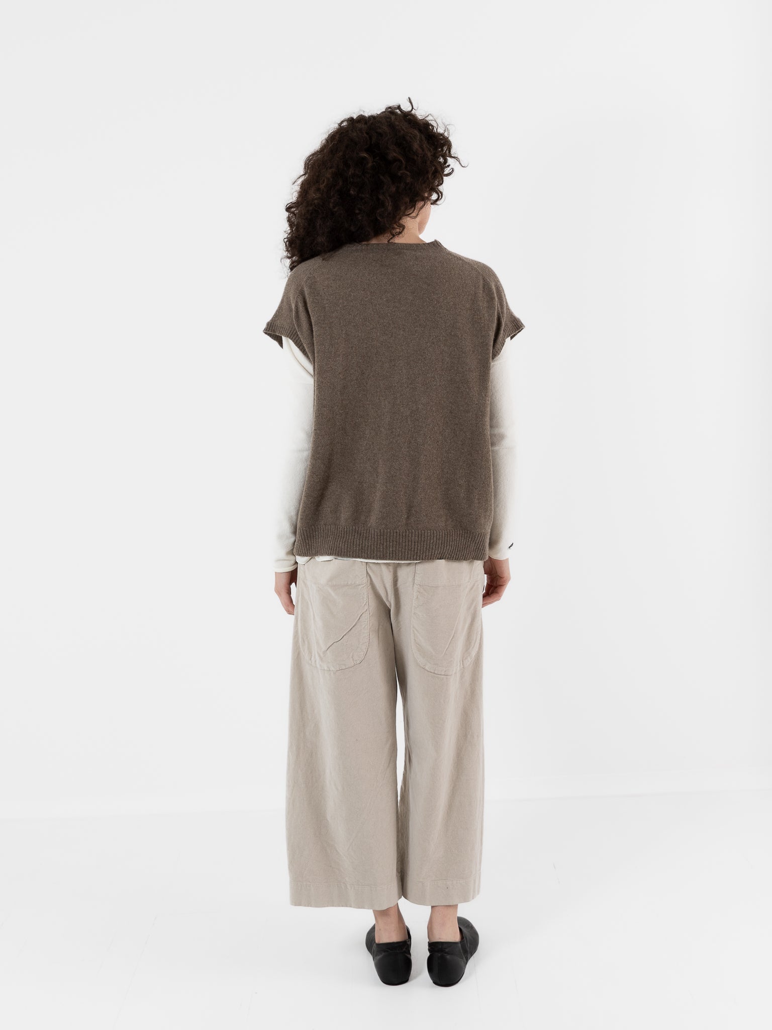 Album Di Famiglia Cashmere Open Vest in Marron Glace - ALBUM DI FAMIGLIA at Worthwhile - shop VEST