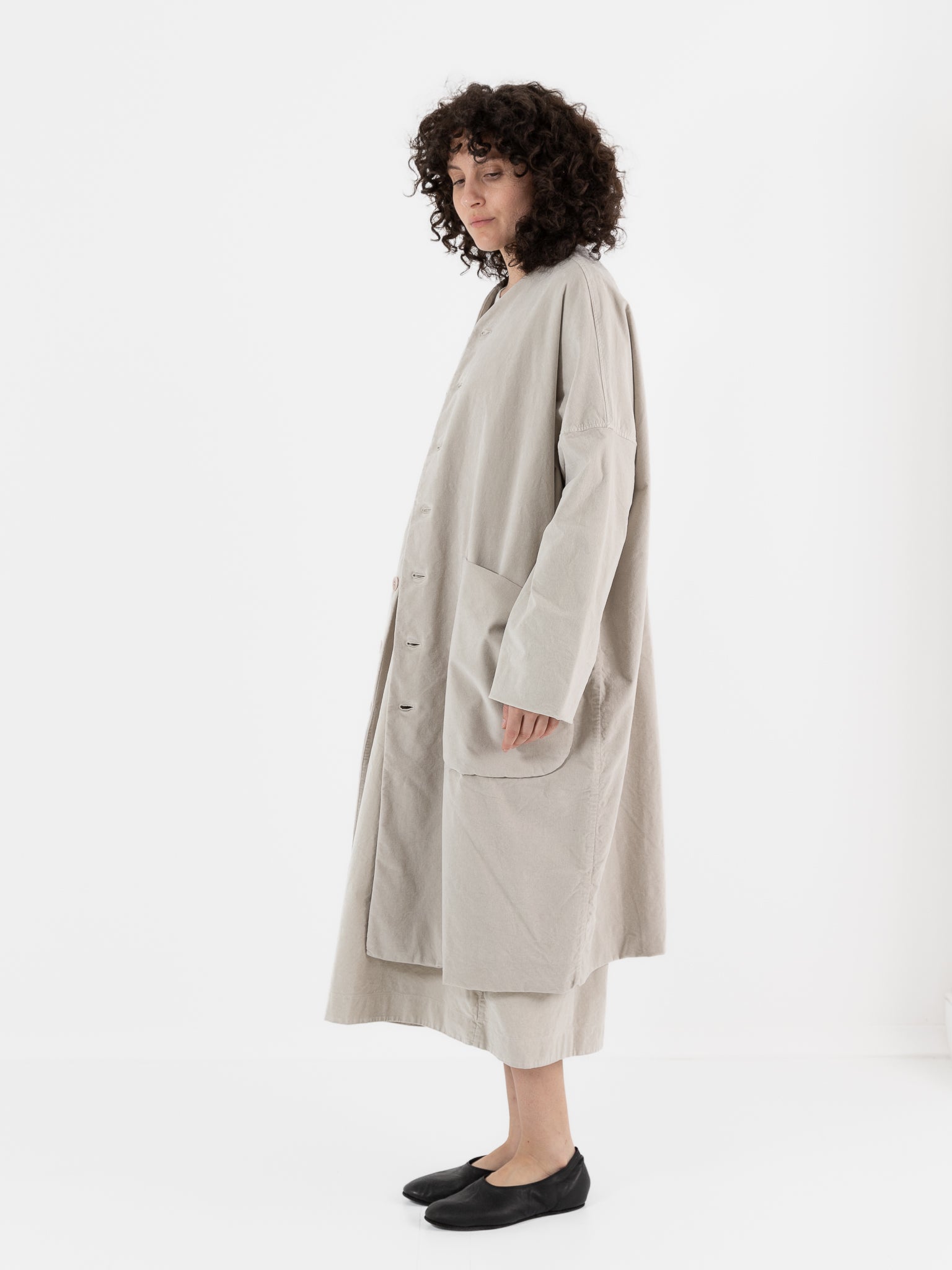 Album Di Famiglia Velvet New Loose Coat in Oatmeal - ALBUM DI FAMIGLIA at Worthwhile - shop COAT