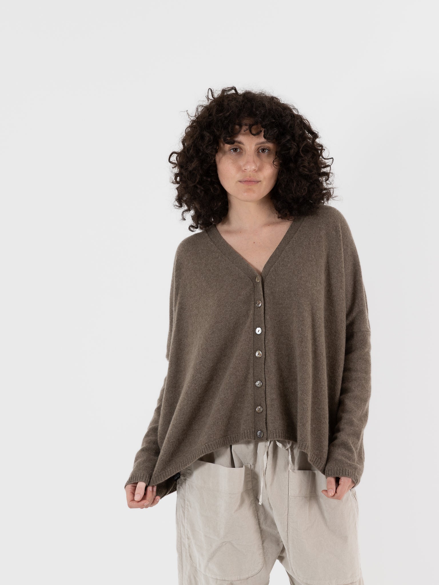 Album Di Famiglia Cashmere Cardigan In Marron Glace - ALBUM DI FAMIGLIA at Worthwhile - shop CARDIGAN