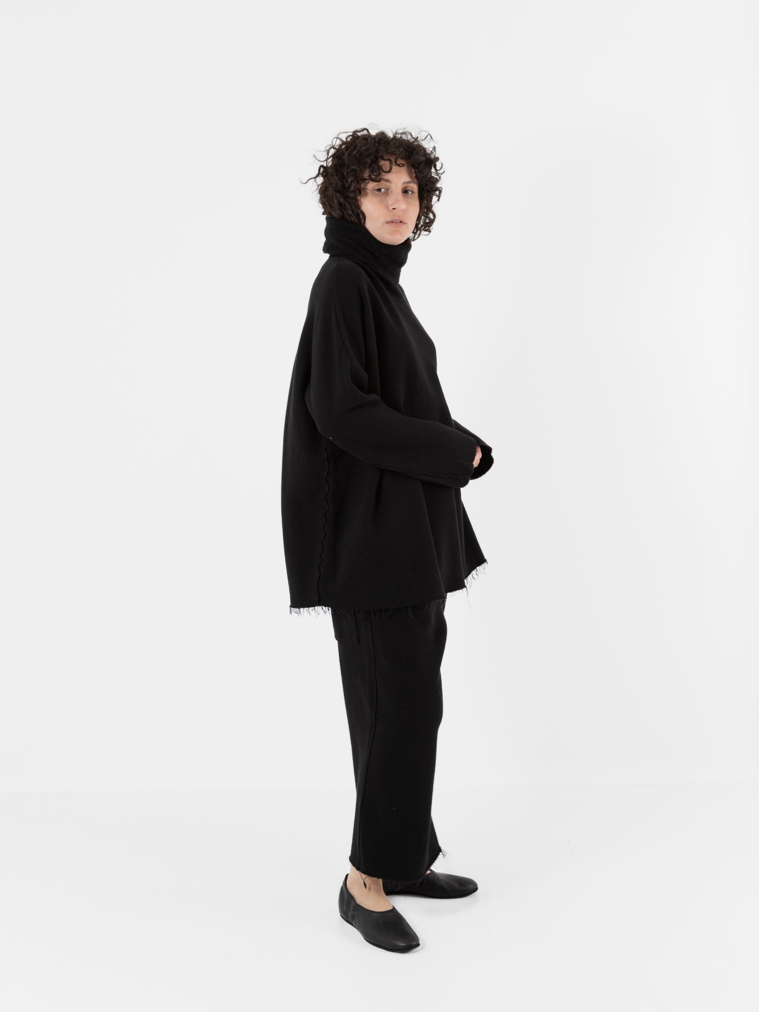 Album Di Famiglia Soft Turtleneck in Black - ALBUM DI FAMIGLIA at Worthwhile - shop TOP