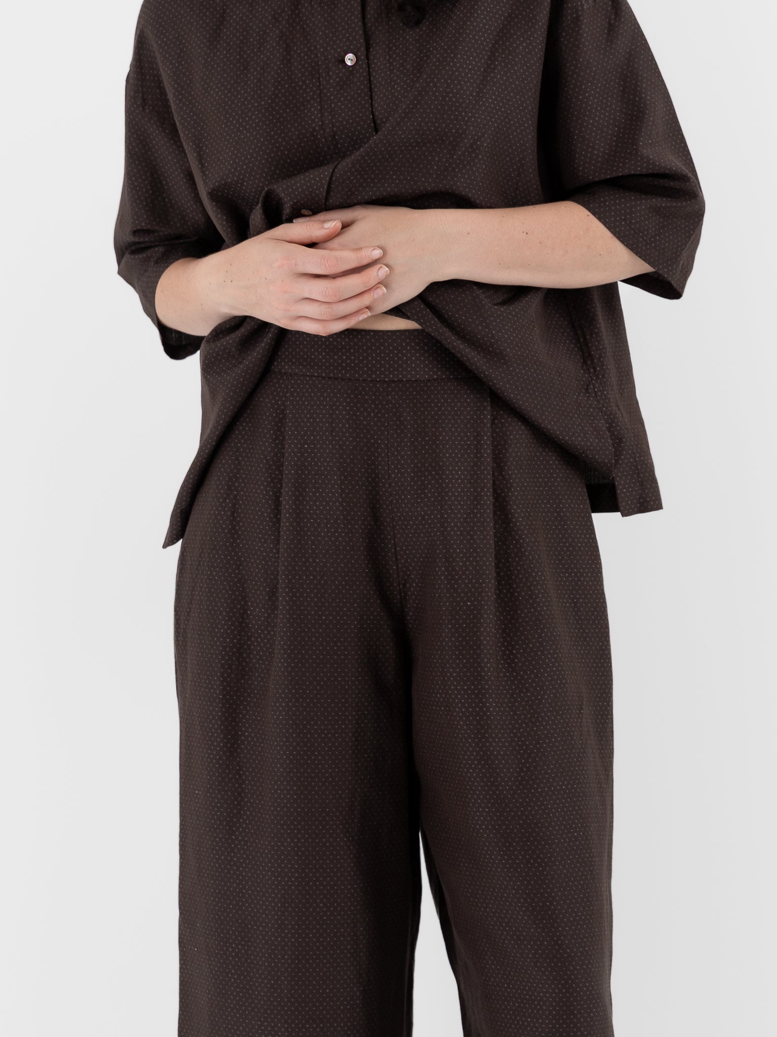 Arts & Science Back Tuck Easy Wide Pants in Brown - ARTS & SCIENCE at Worthwhile - shop PANT