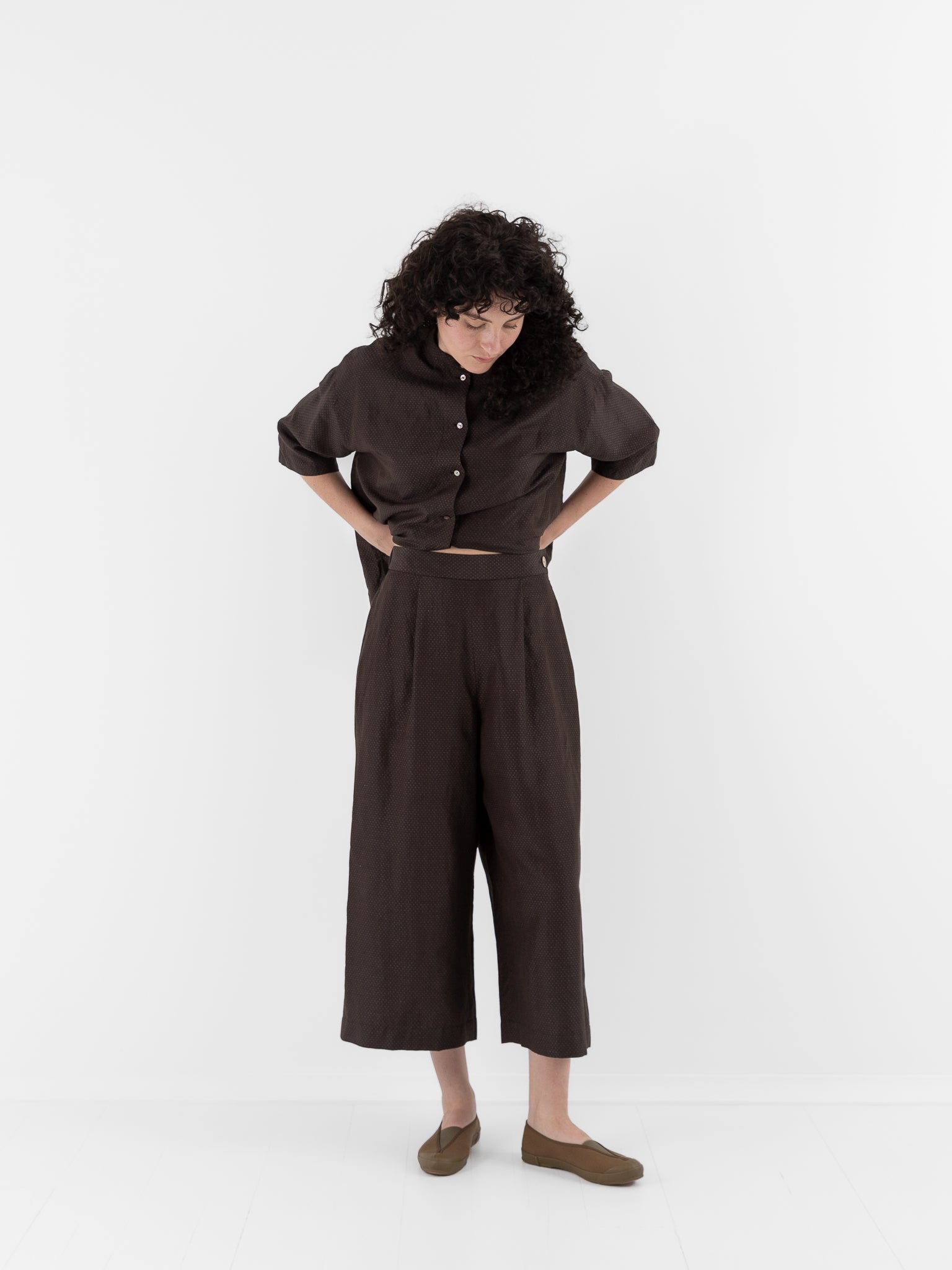 Arts & Science Back Tuck Easy Wide Pants in Brown - ARTS & SCIENCE at Worthwhile - shop PANT