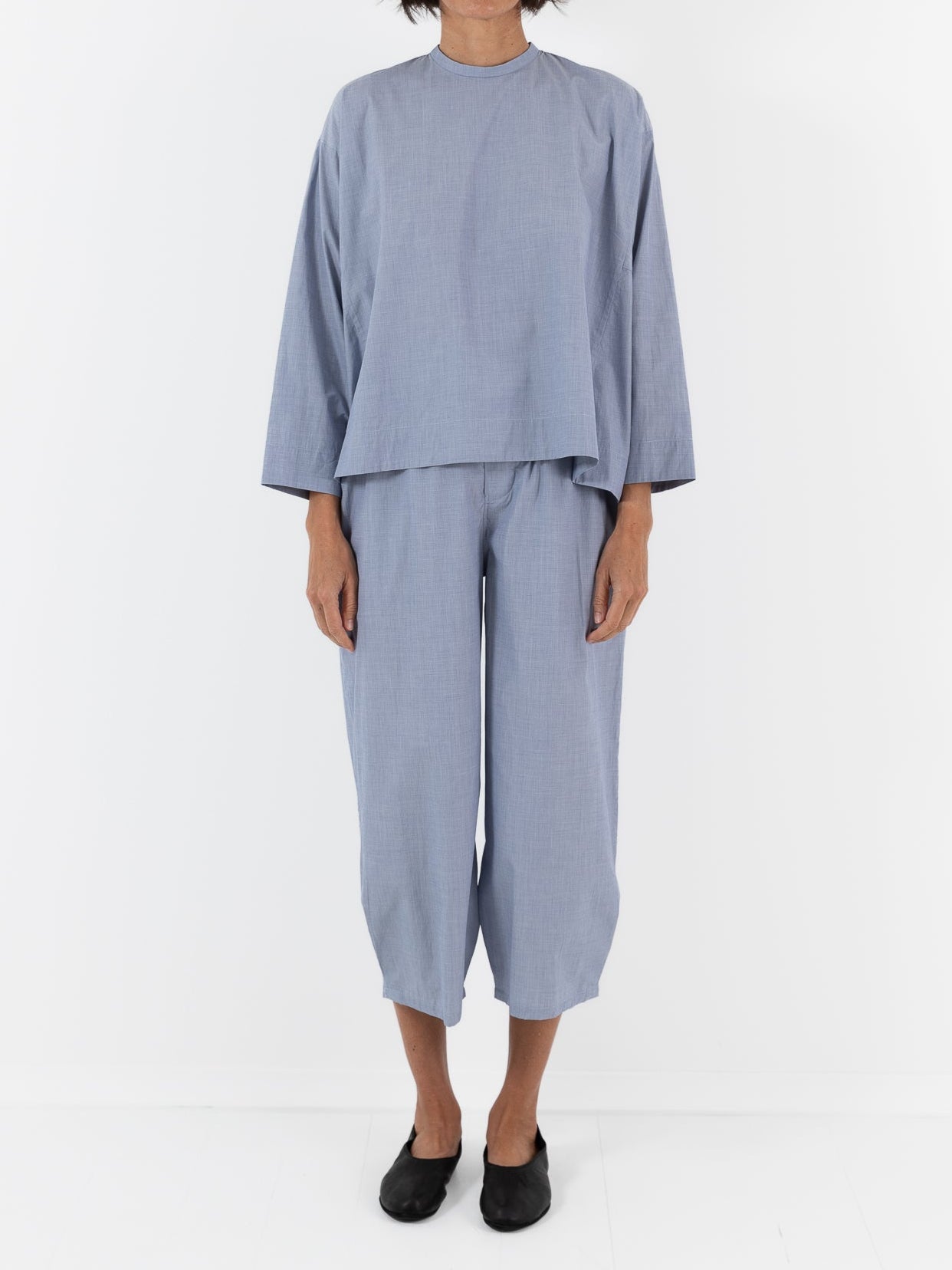 Arts & Science Stitch Belt Gather Pants in Blue - ARTS & SCIENCE at Worthwhile - shop PANT