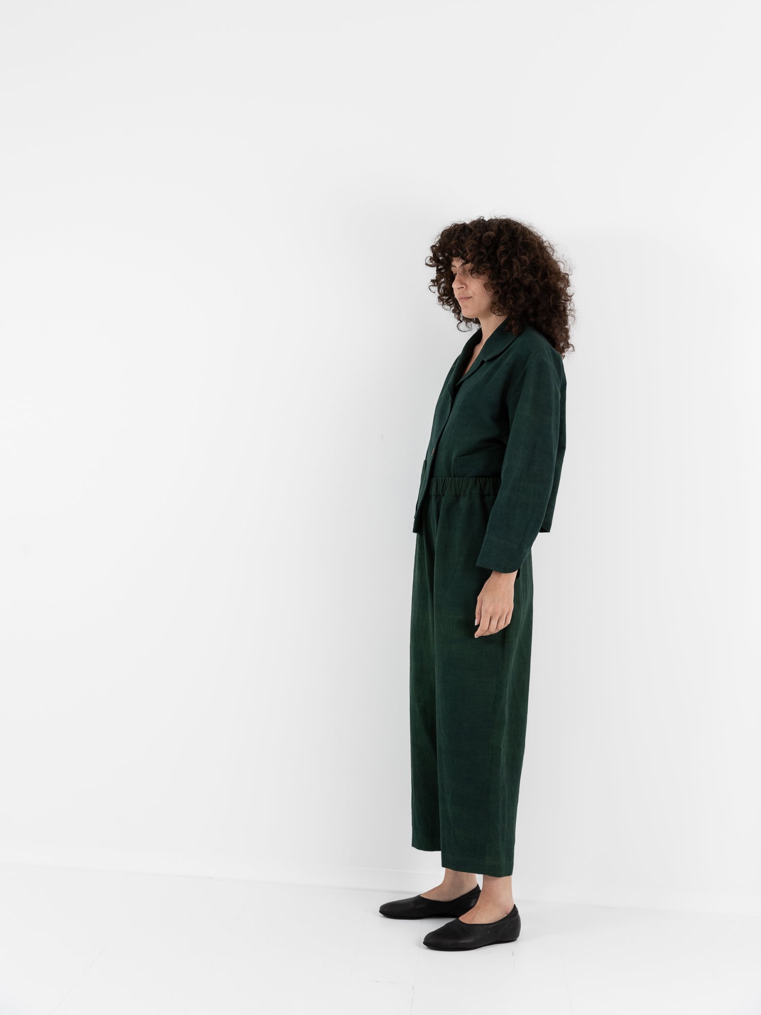 Arts & Science Easy Pants in IFT Forest Green - ARTS & SCIENCE at Worthwhile - shop PANT