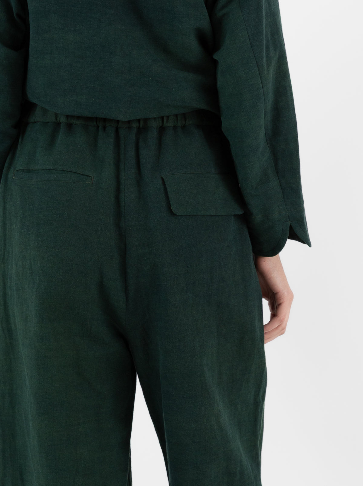 Arts & Science Easy Pants in IFT Forest Green - ARTS & SCIENCE at Worthwhile - shop PANT
