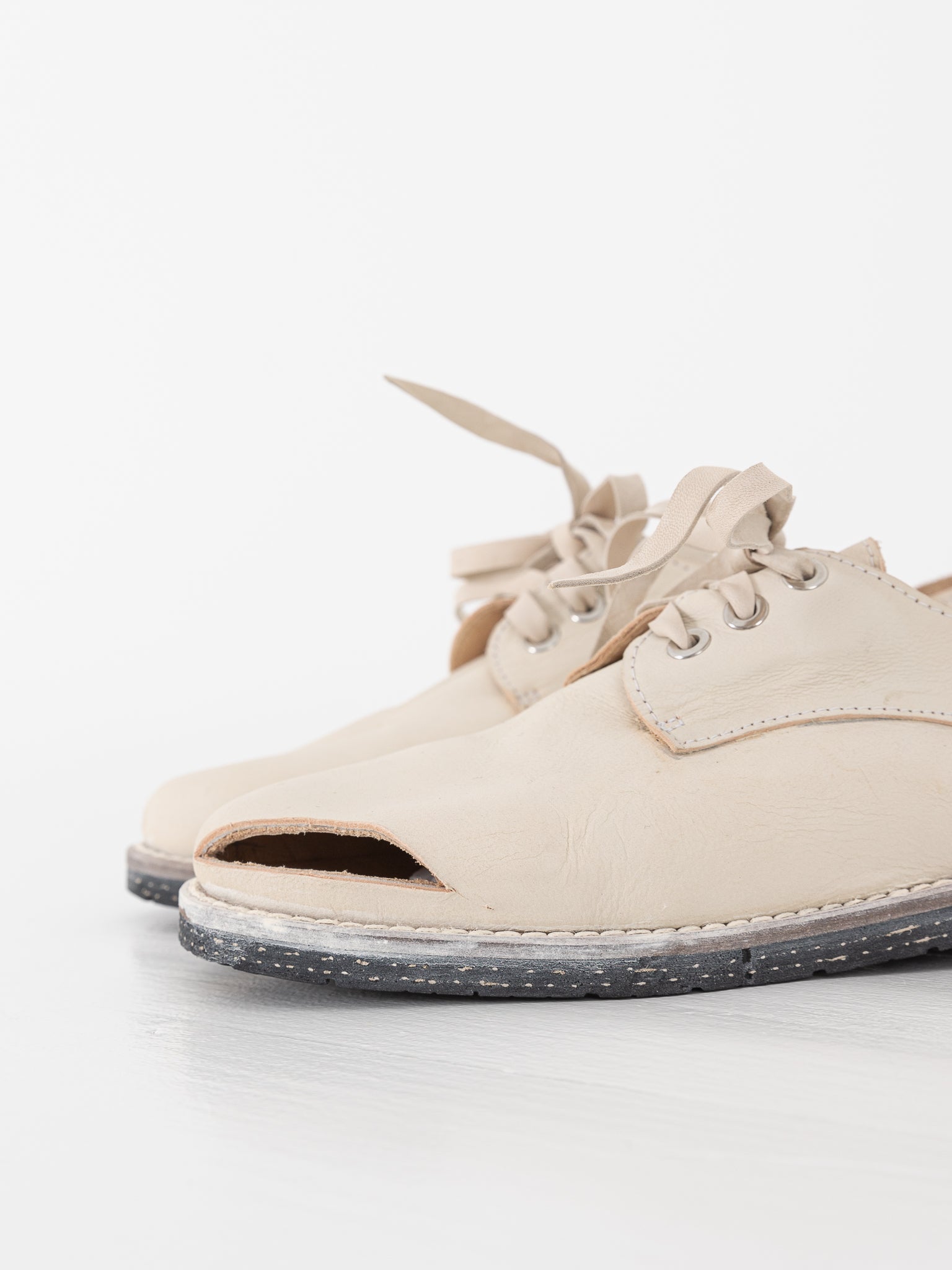 Atelier Inscrire Luis Tie Shoe, Natural - ATELIER INSCRIRE at Worthwhile - shop SHOES