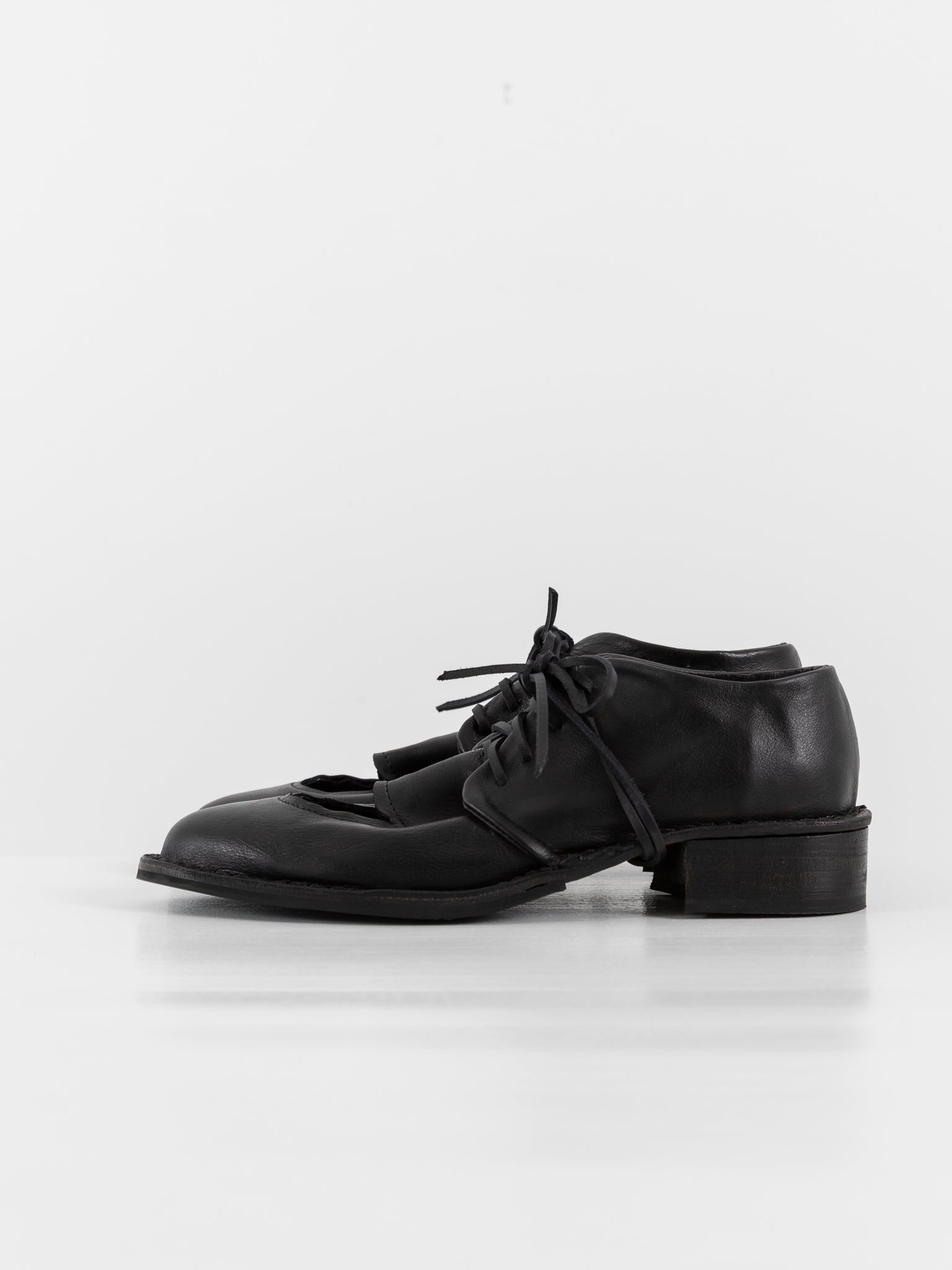 Atelier Inscrire Open Vampe Shoe in Black - ATELIER INSCRIRE at Worthwhile - shop SHOES