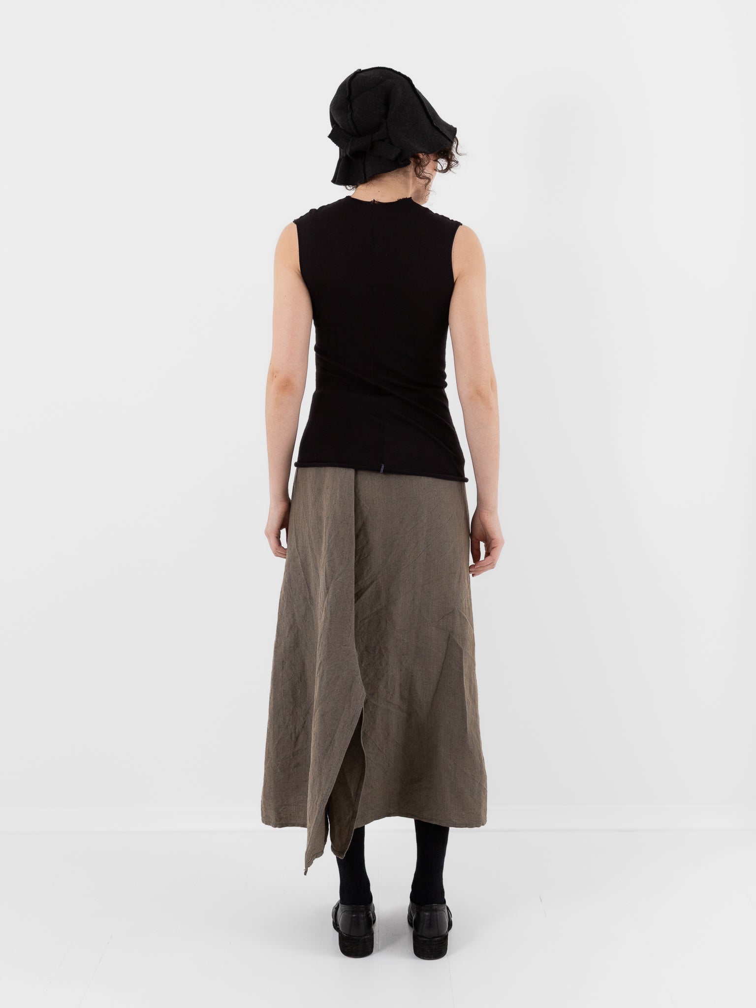 Atelier Suppan Sleeveless Tee 56 in Hand Dye - ATELIER SUPPAN at Worthwhile - shop TOP