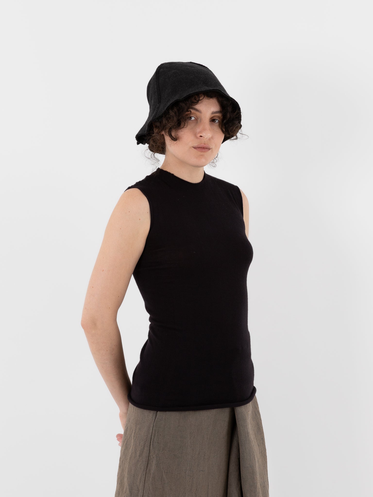 Atelier Suppan Sleeveless Tee 56 in Hand Dye - ATELIER SUPPAN at Worthwhile - shop TOP