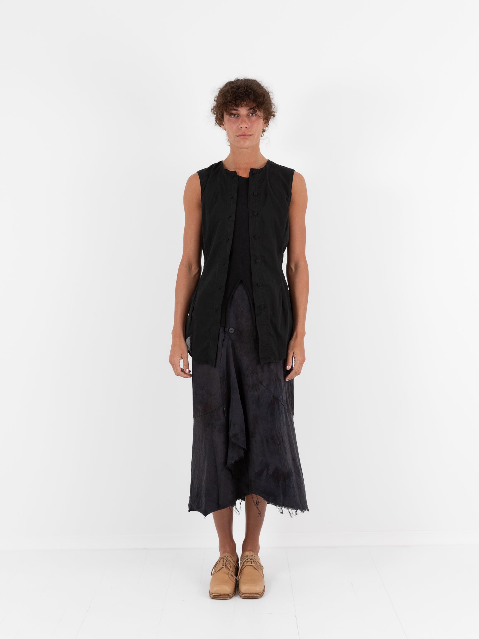 Atelier Suppan Sleeveless Button Top 42 in Dark - ATELIER SUPPAN at Worthwhile - shop TOP