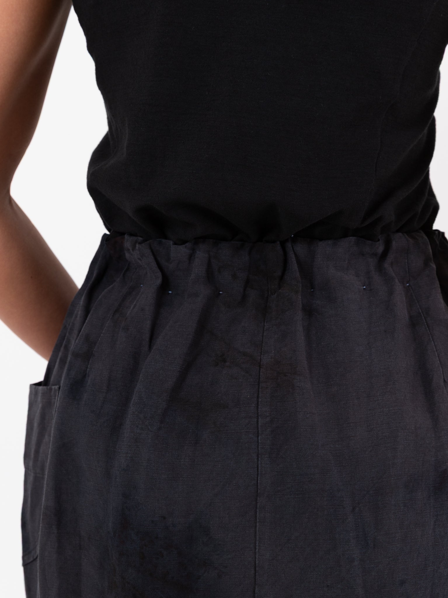 Atelier Suppan Skirt 54 in Dark - ATELIER SUPPAN at Worthwhile - shop SKIRT