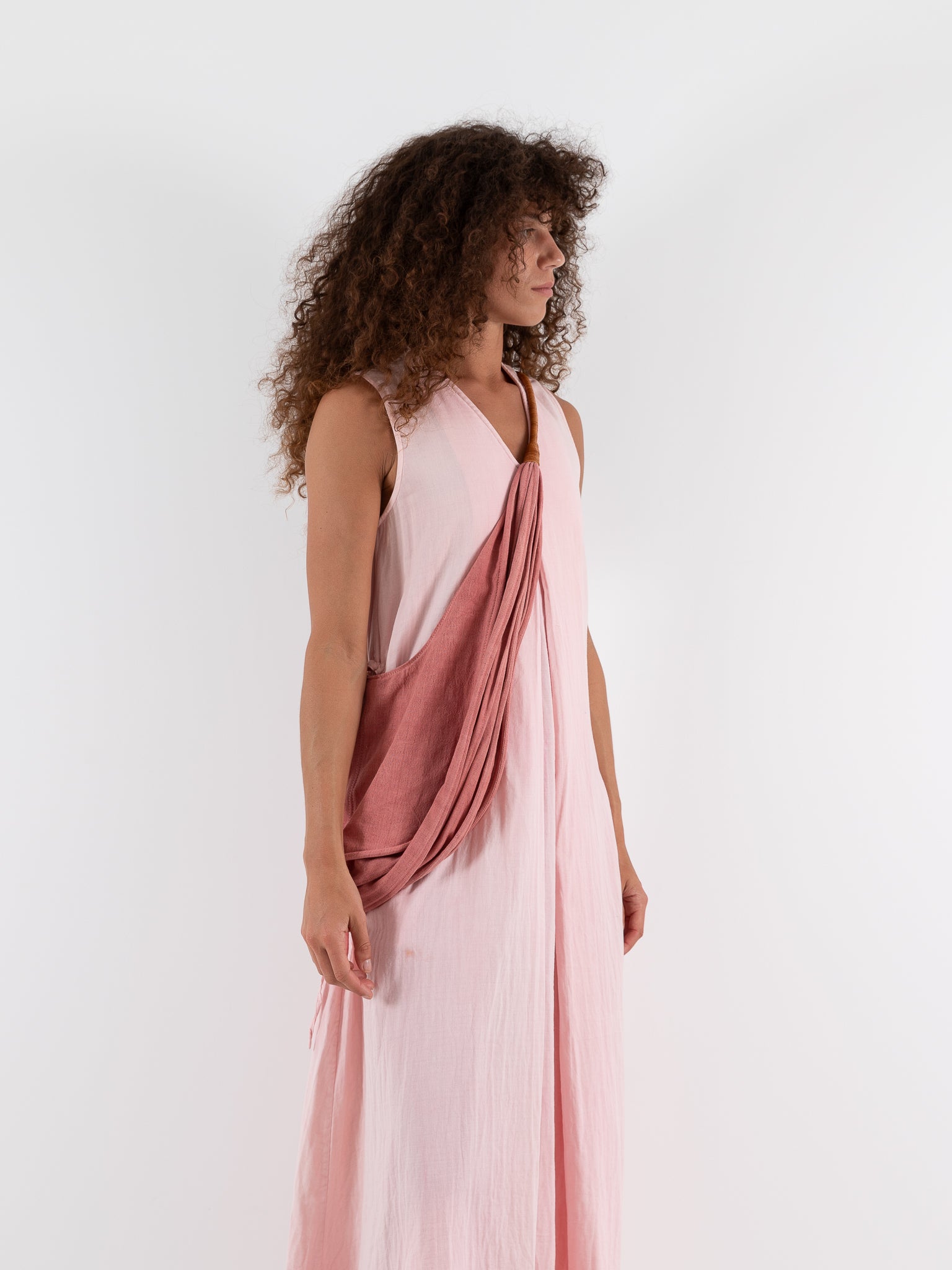 The Backward Vendor Crossbody Jellyfish Bag in Wine - THE BACKWARD VENDOR at Worthwhile - shop BAG