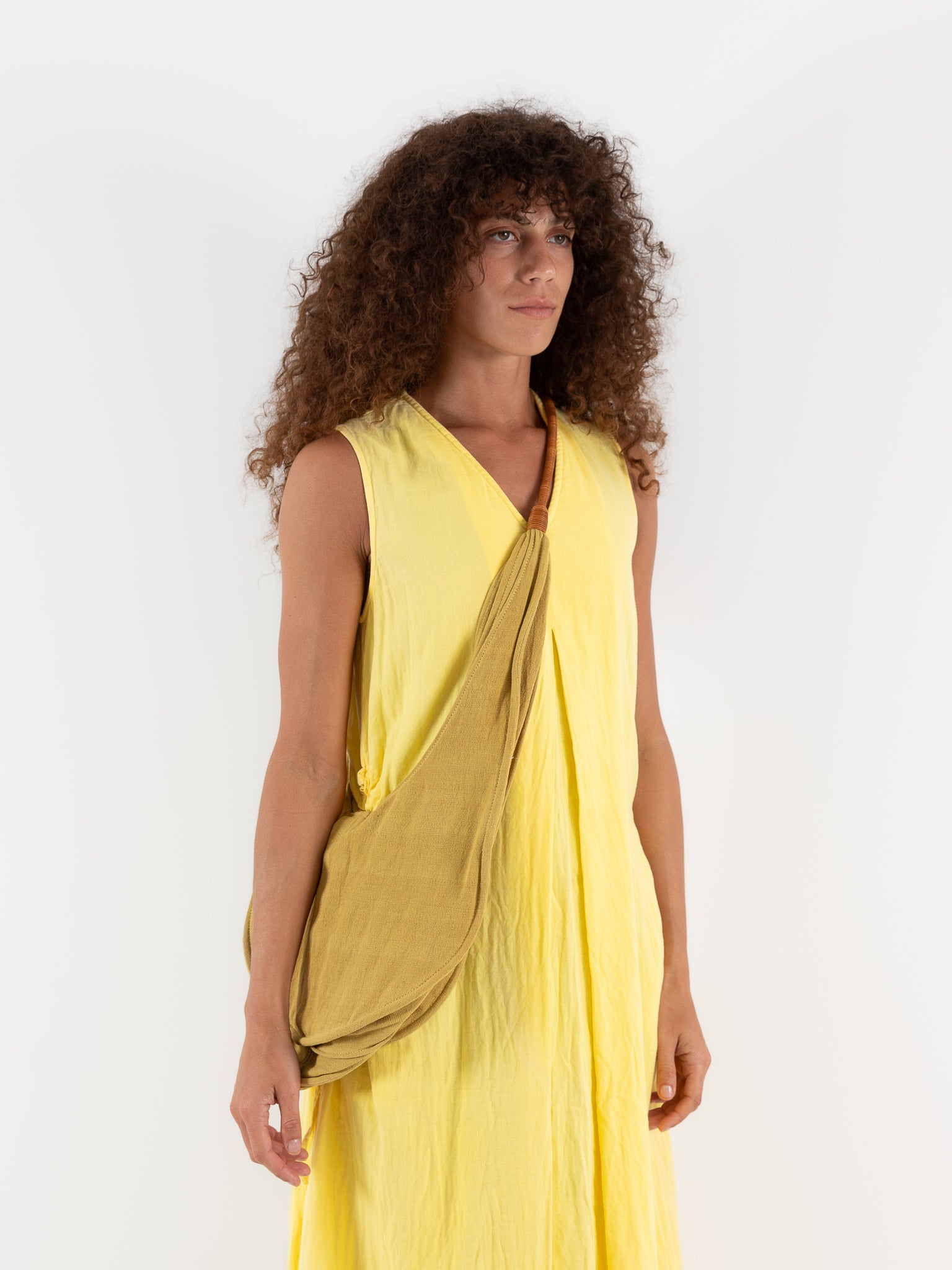 The Backward Vendor Crossbody Jellyfish Bag in Marigold - THE BACKWARD VENDOR at Worthwhile - shop BAG