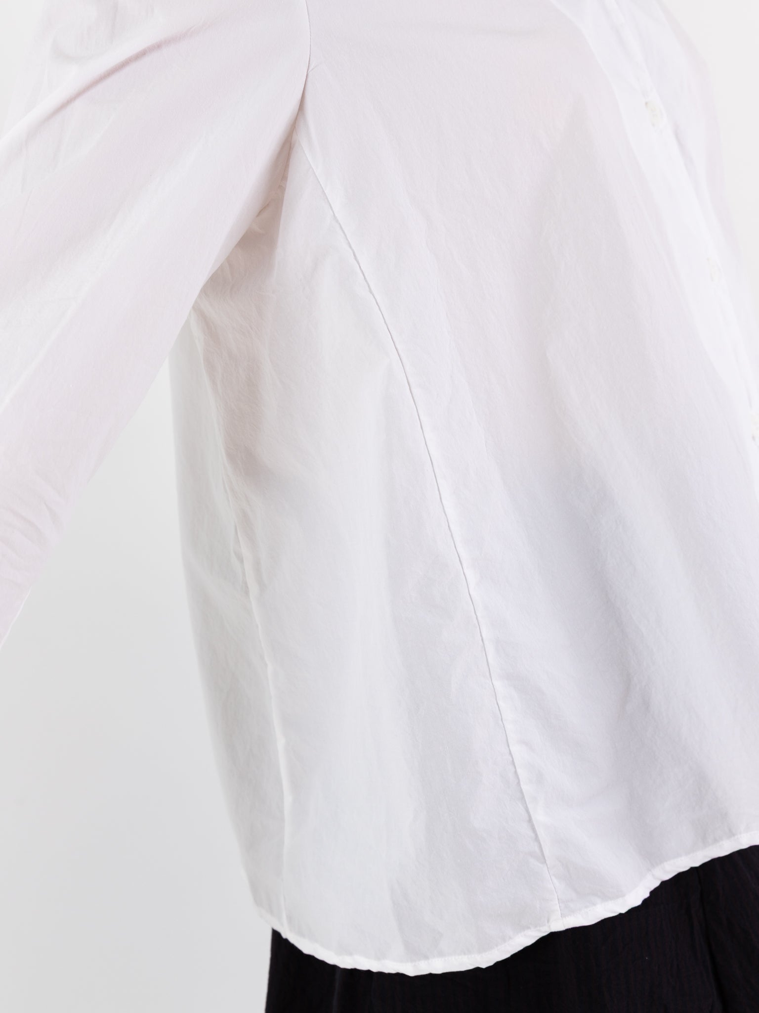 Bergfabel Jenny Shirt in White - BERGFABEL at Worthwhile - shop TOP