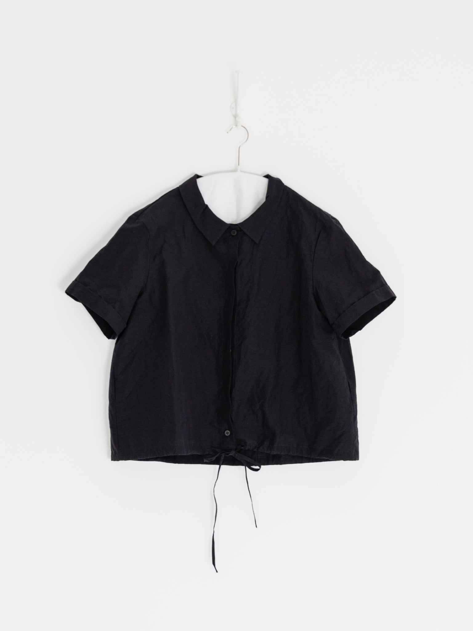 Bergfabel Alma Shirt in Black - BERGFABEL at Worthwhile - shop TOP