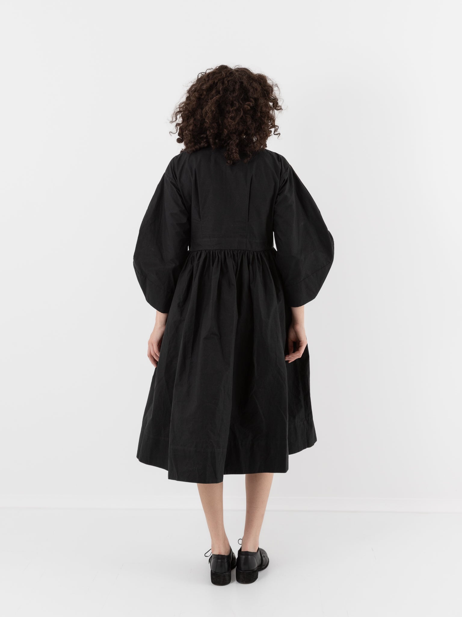 Cocoon Cocoon Curve Sleeve Dress in Black - COCOON COCOON at Worthwhile - shop DRESS