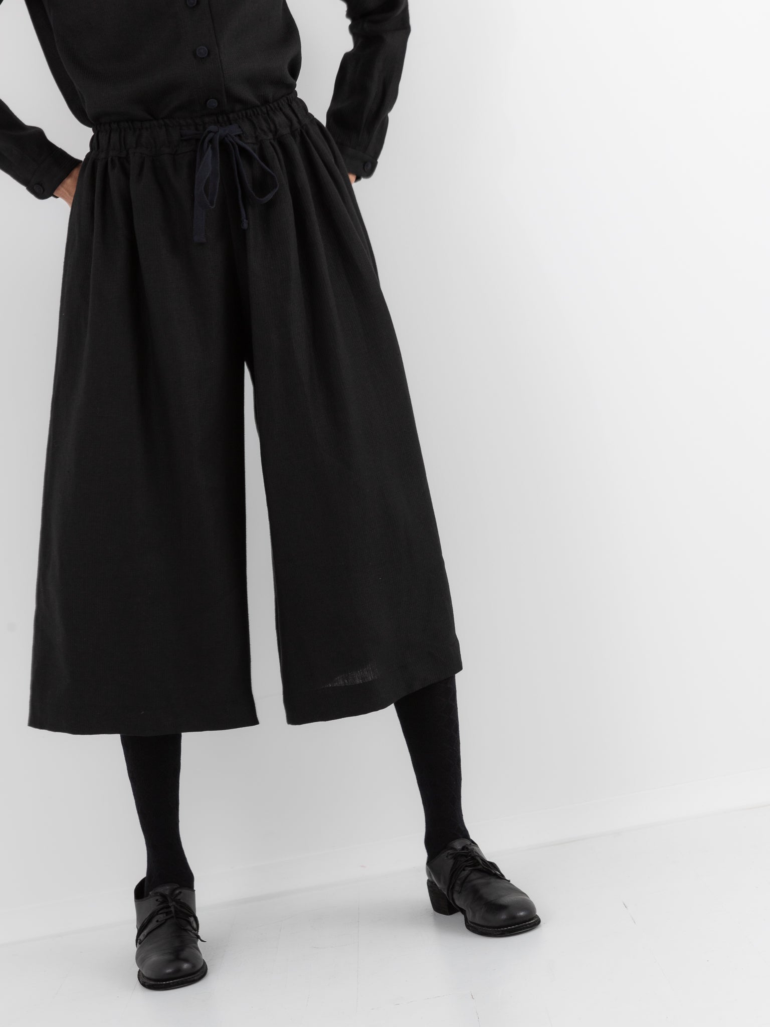 Der Antagonist Culotte 17 - DER ANTAGONIST at Worthwhile - shop PANT