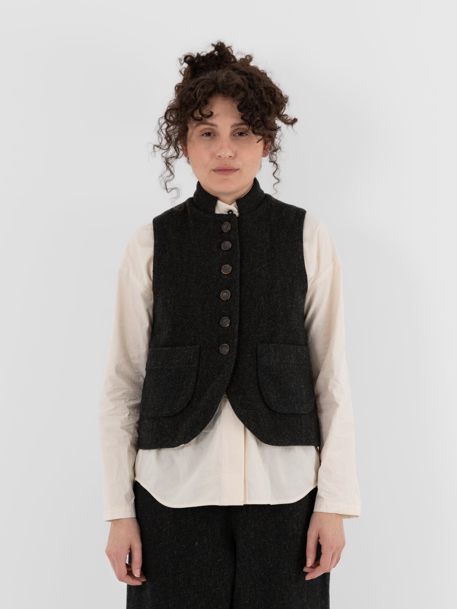 Der Antagonist Waistcoat 5 in Dark Forest - DER ANTAGONIST at Worthwhile - shop VEST