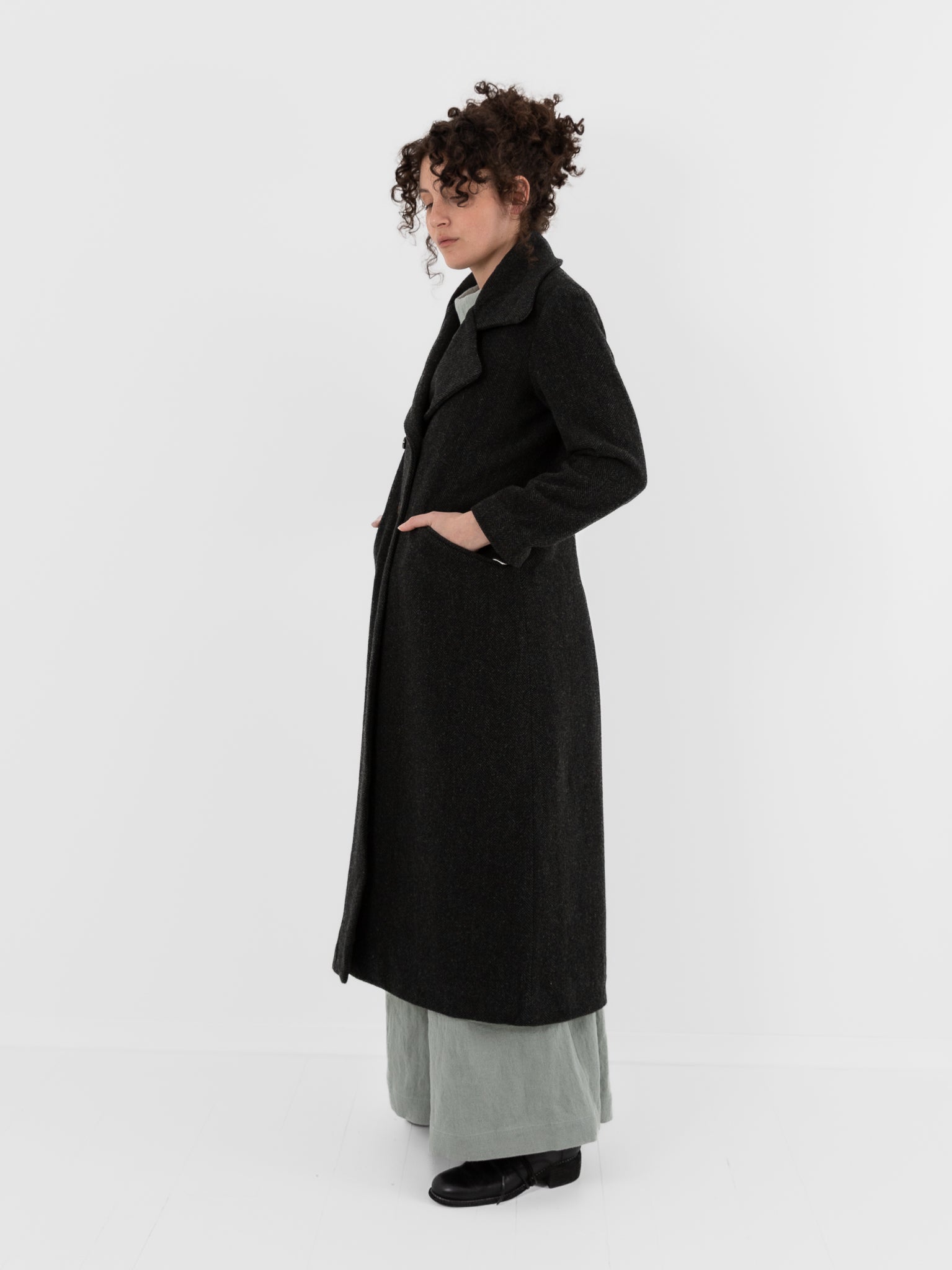 Der Antagonist Coat 58 in Dark Forest - DER ANTAGONIST at Worthwhile - shop COAT